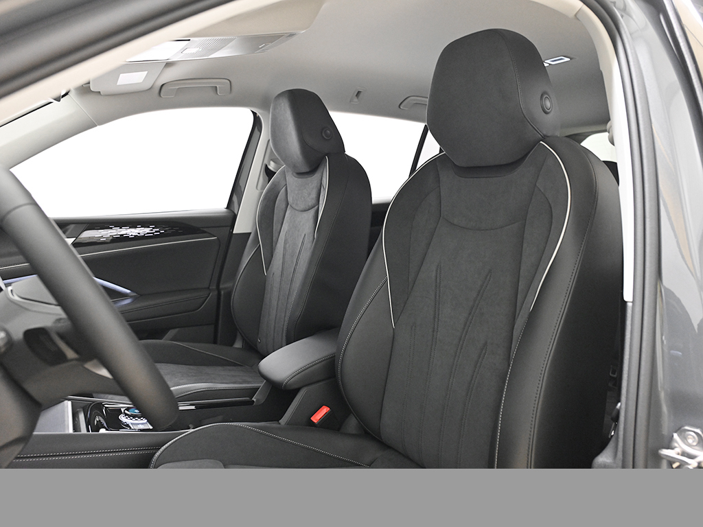 Volkswagen Tiguan 1.5 ELEGANCE DSG