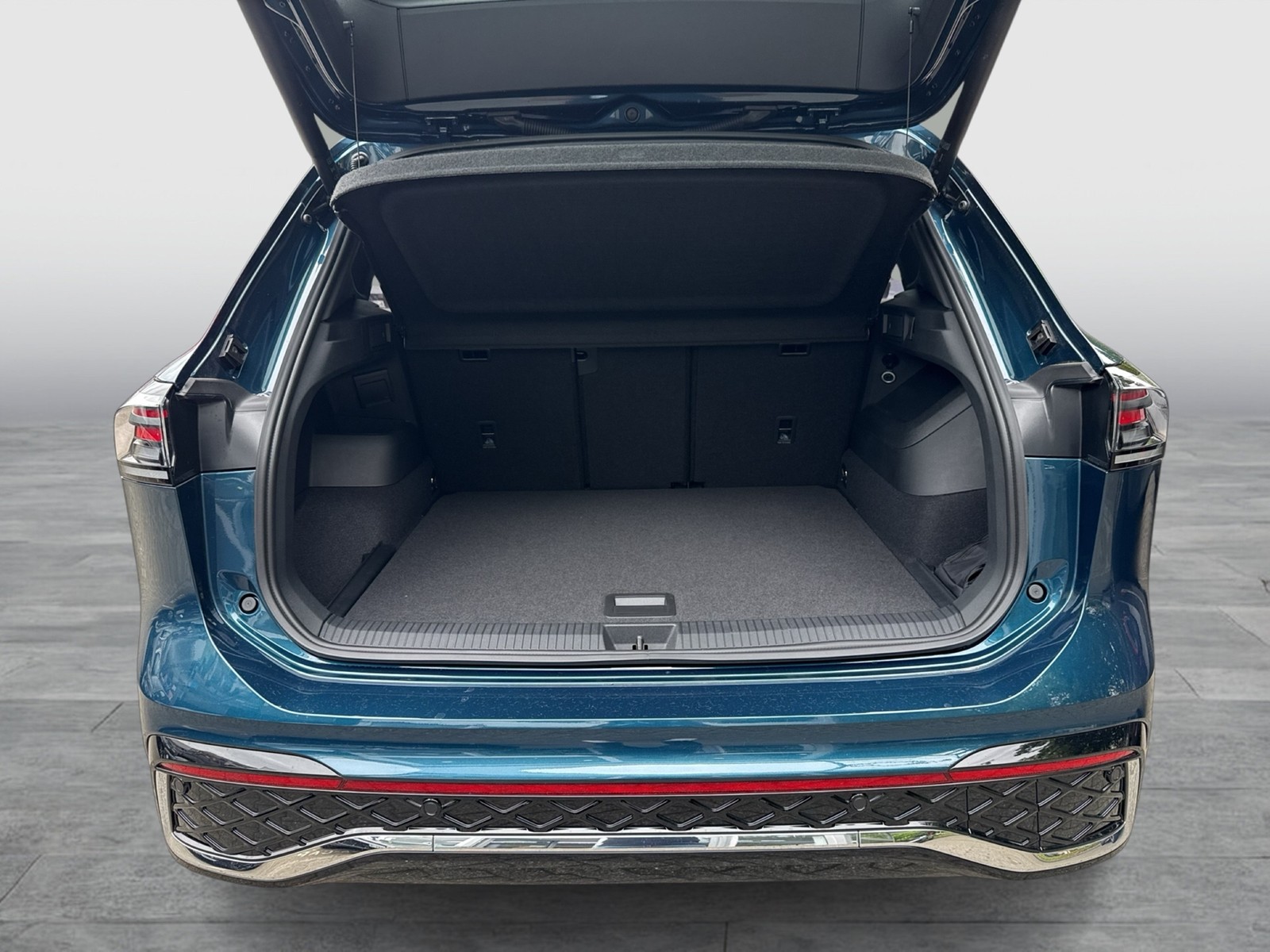 Volkswagen Tiguan 1.5 R-LINE DSG LEDER MATRIXLED eSITZE