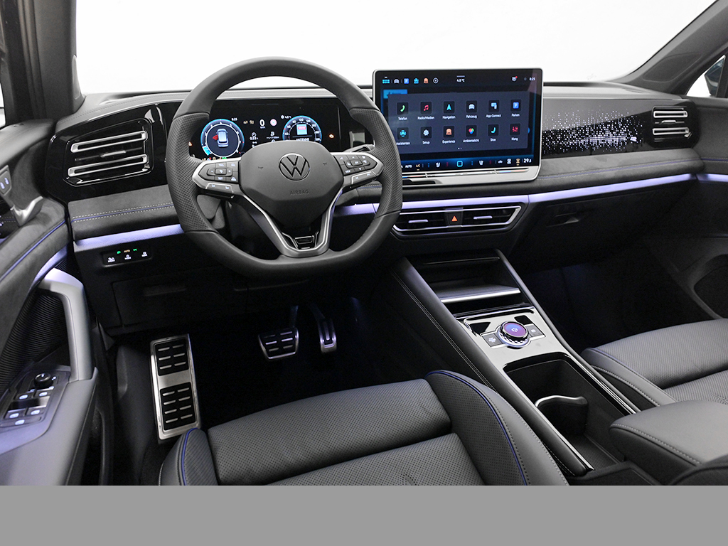 Volkswagen Tiguan 1.5 R-LINE DSG