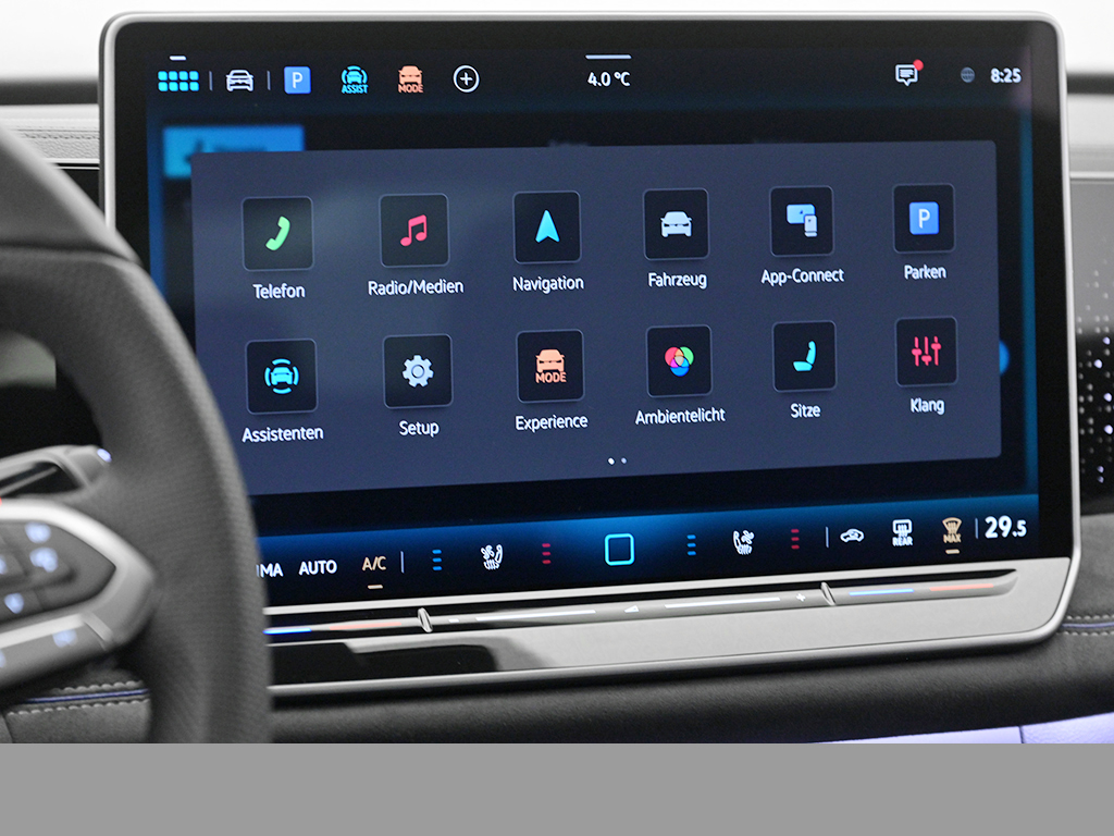 Volkswagen Tiguan 1.5 R-LINE DSG