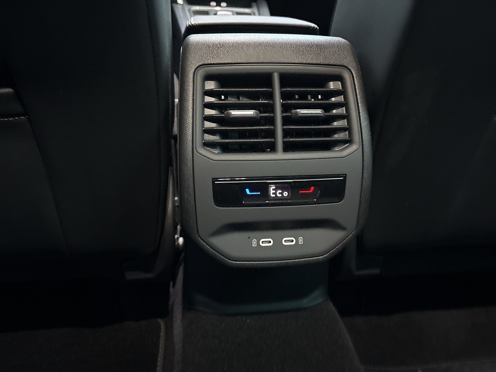 Cupra Formentor 1.4 HYBRID CAM ACC LM18 CARPLAY SITZHZ