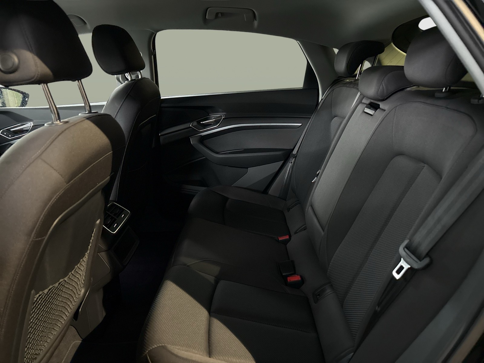 Audi e-tron Sportback 50 quattro 360°CAM LM19 NAVI+