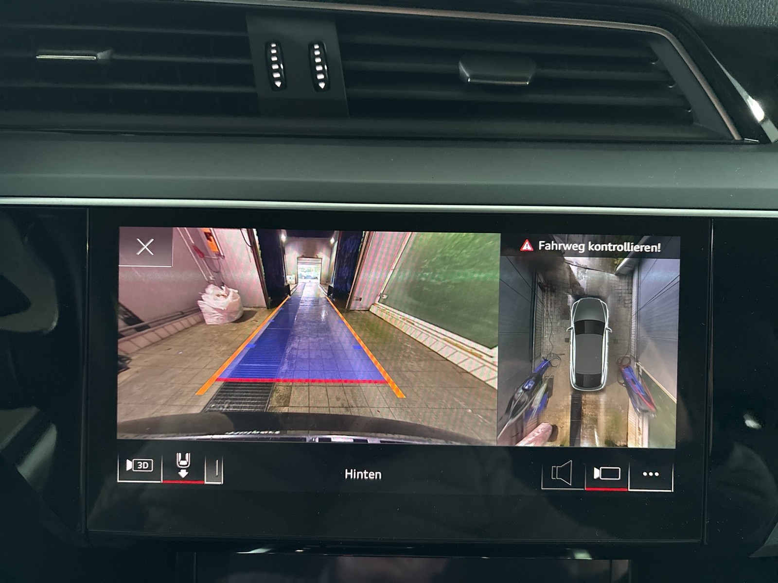 Audi e-tron Sportback 50 quattro 360°CAM LM19 NAVI+