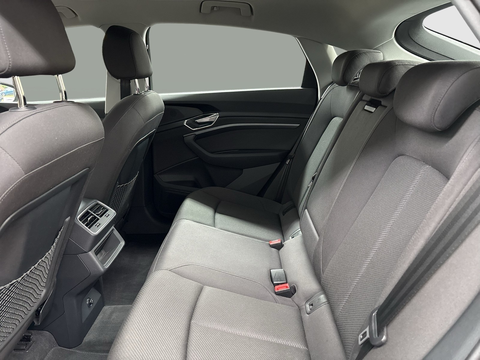 Audi e-tron Sportback 50 quattro CAM LM19 EKLAPPE NAVI+