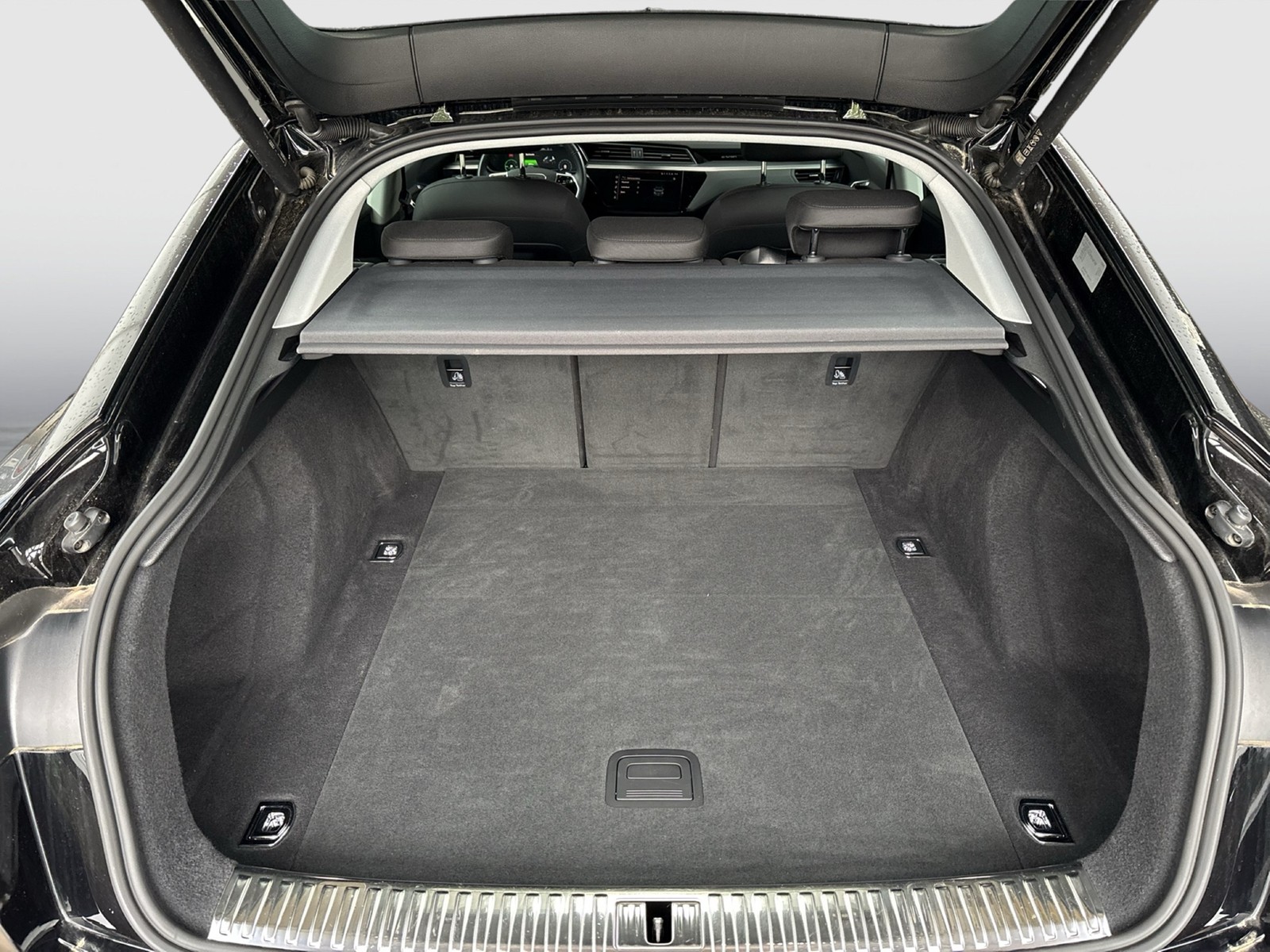 Audi e-tron Sportback 50 quattro CAM LM19 EKLAPPE NAVI+