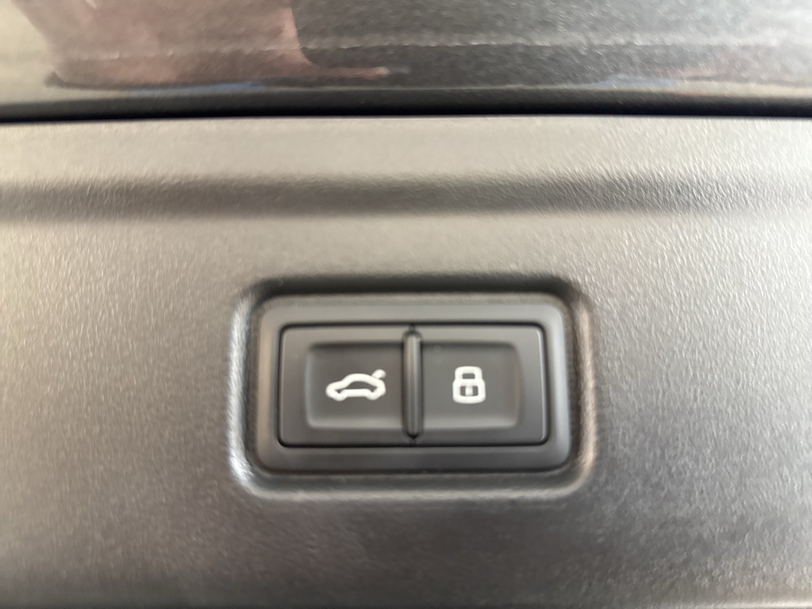 Audi S6 e-tron Avant quattro PANO B&O 360CAM ACC LM21