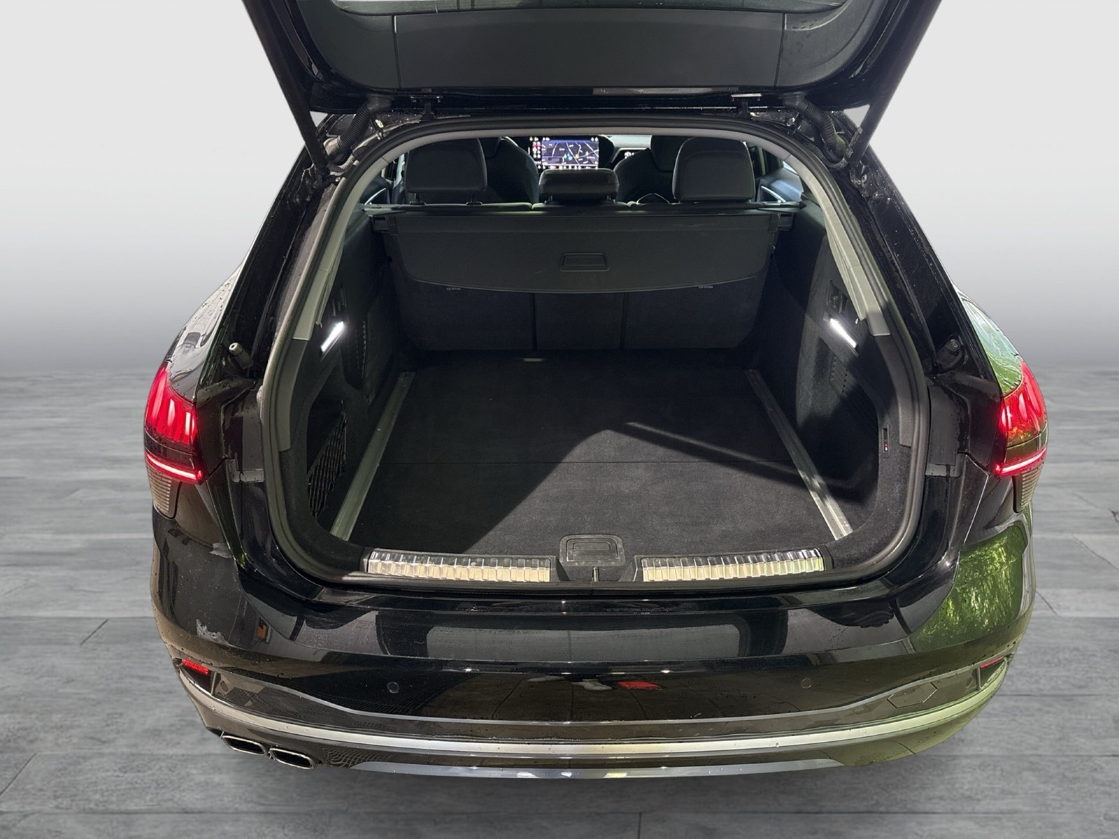 Audi A6 Avant quattro advanced TECH+ AHK 360°CAM