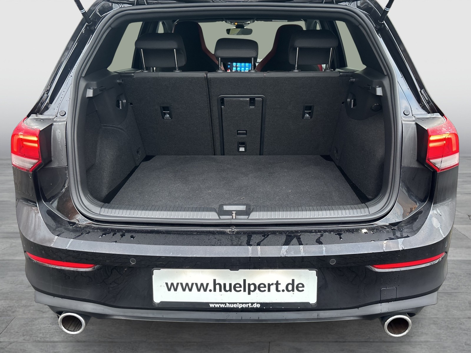 Volkswagen Golf VIII 2.0 GTI KAMERA NAVI SITZHEIZUNG