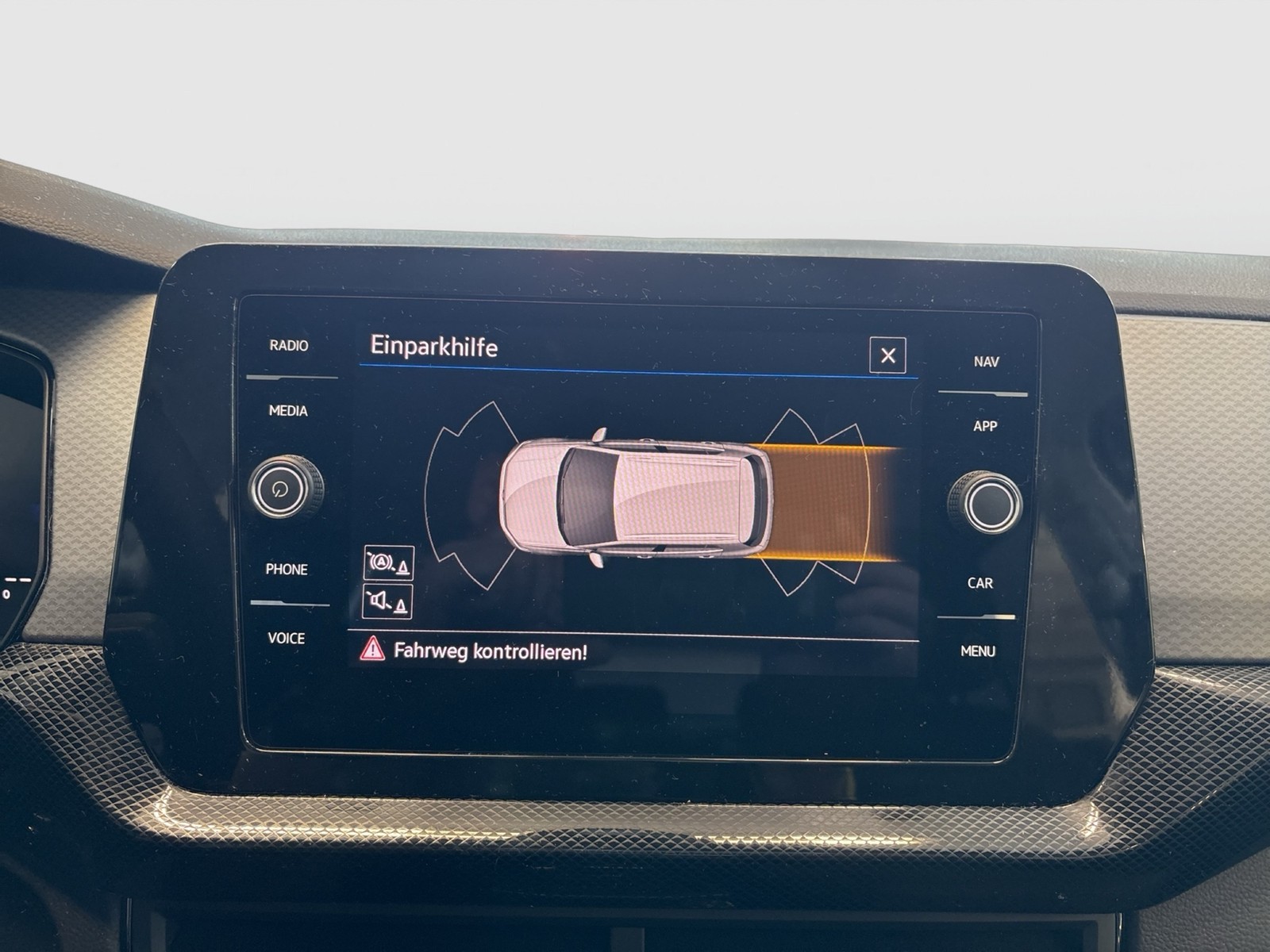 Volkswagen T-Cross 1.5 LIFE ACC LM17 NAVI CARPLAY SITZHEIZ.