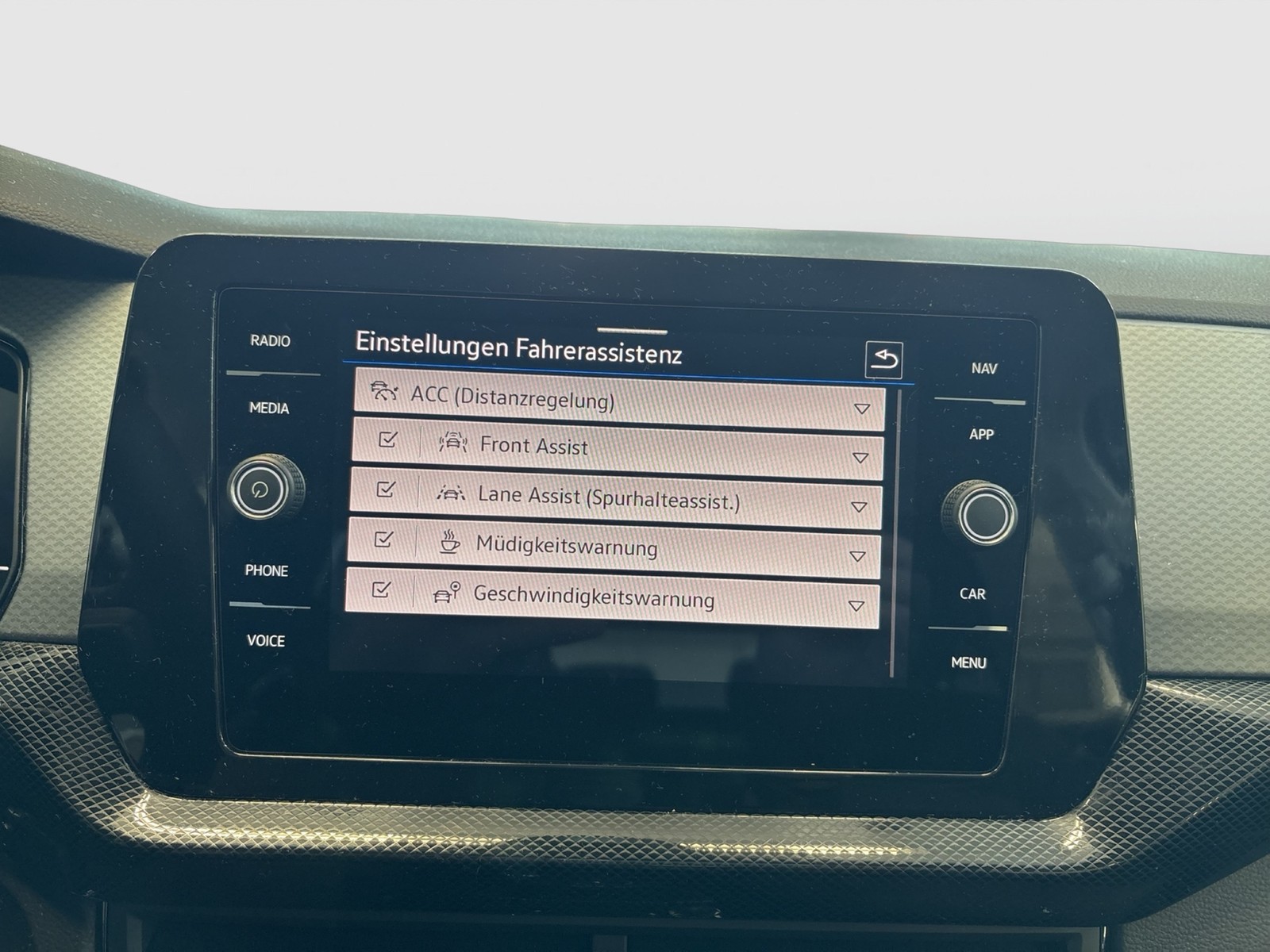 Volkswagen T-Cross 1.5 LIFE ACC LM17 NAVI CARPLAY SITZHEIZ.
