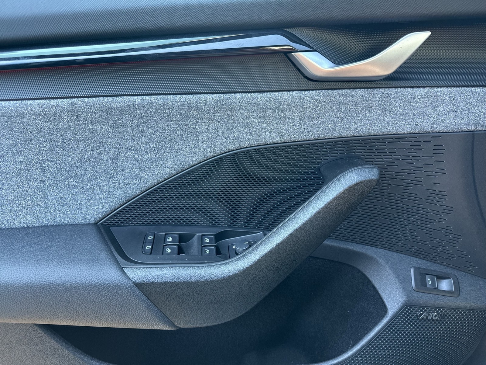 Skoda Octavia Combi 2.0 TOUR CANTON 360°CAM ACC MATRIX