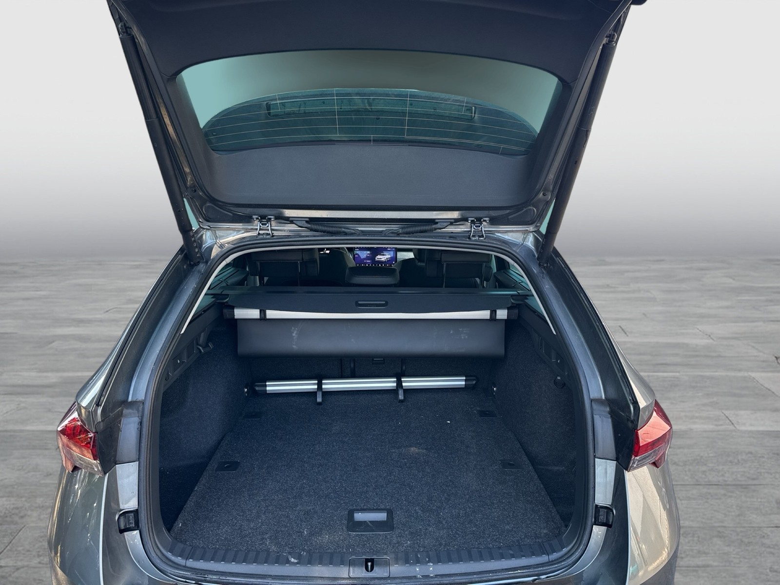 Skoda Octavia Combi 2.0 TOUR CANTON 360°CAM ACC MATRIX