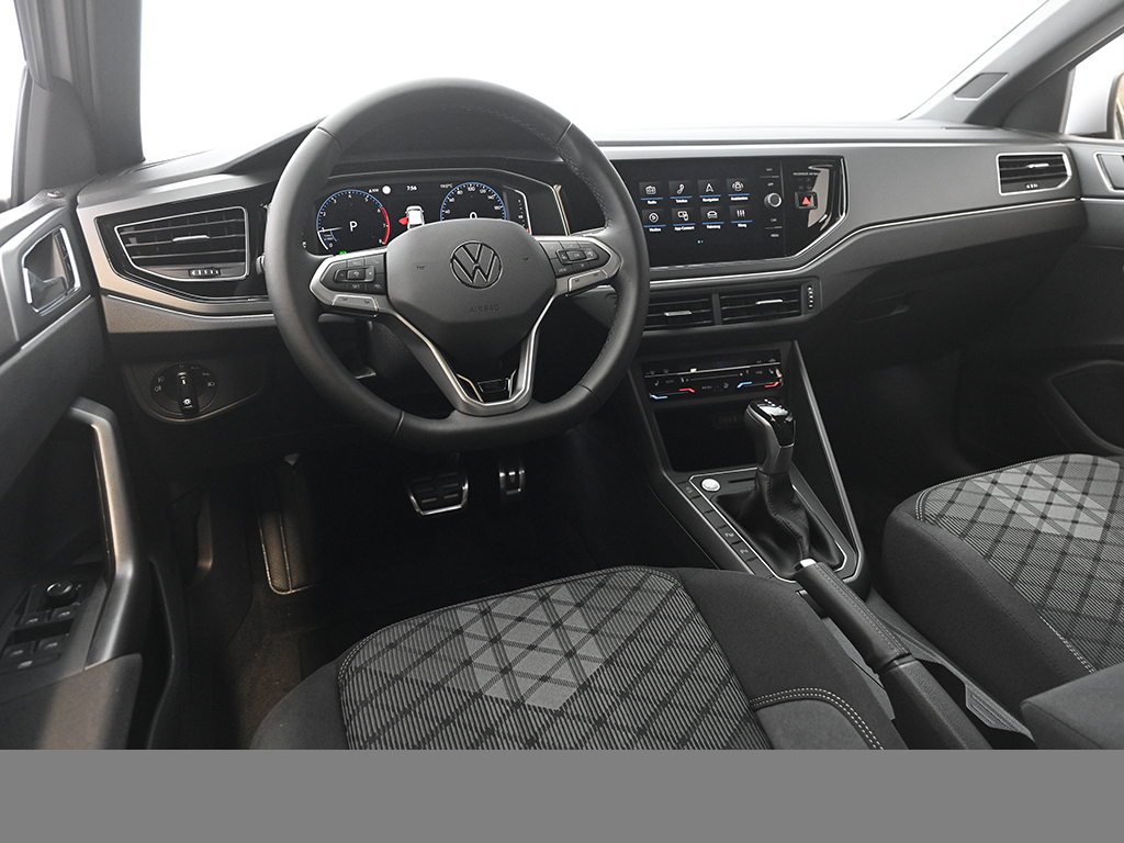 Volkswagen Polo R-LINE NAVI KEYLESS CAM MATRIXLED ACC LM17