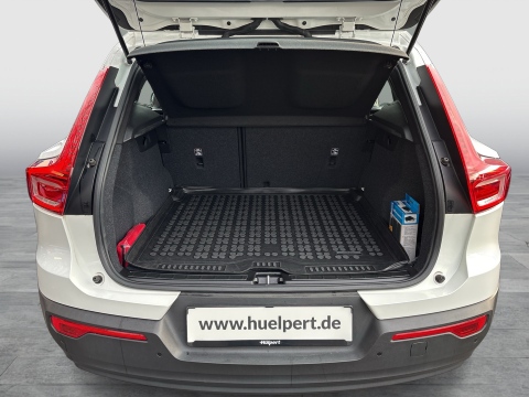 Volvo XC40 NAVI LM17 SITZHEIZUNG LED EINPARKHILFE