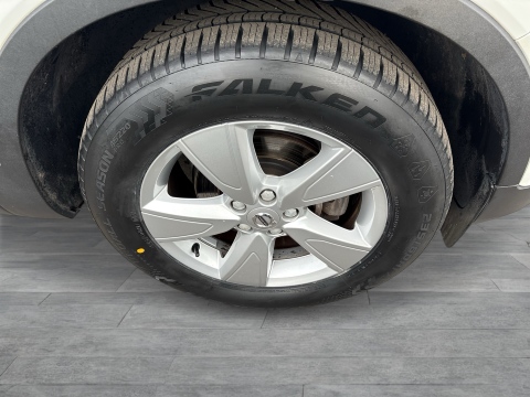 Volvo XC40 NAVI LM17 SITZHEIZUNG LED EINPARKHILFE