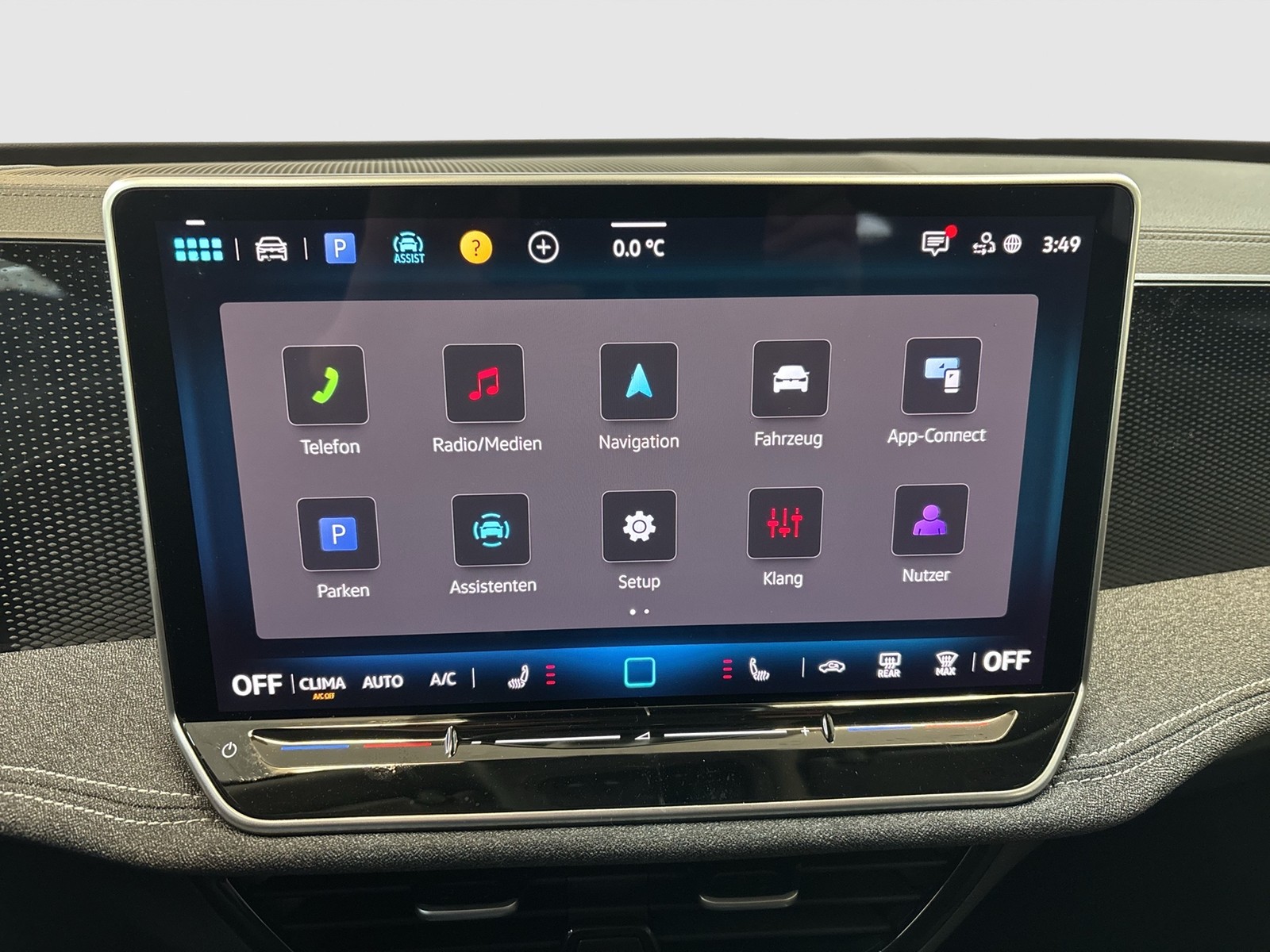 Volkswagen Passat Variant 1.5 eTSI NEUES MODELL AHK CAM ACC