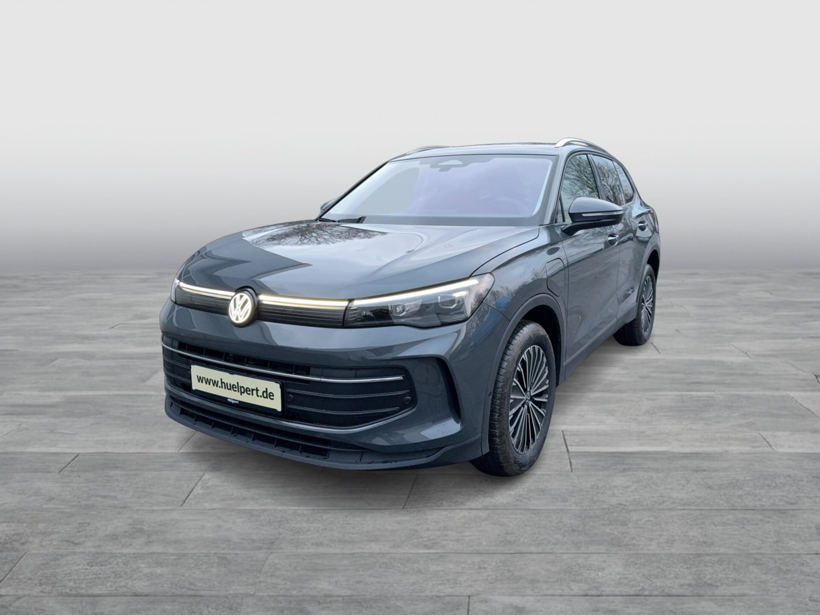 Volkswagen Tiguan 1.5 HYBRID LIFE NEUES MODELL CAM ACC LM18