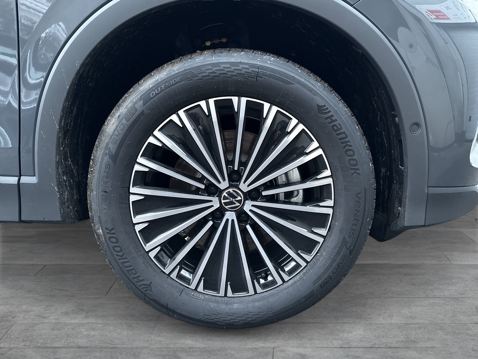 Volkswagen Tiguan 1.5 HYBRID LIFE NEUES MODELL CAM ACC LM18