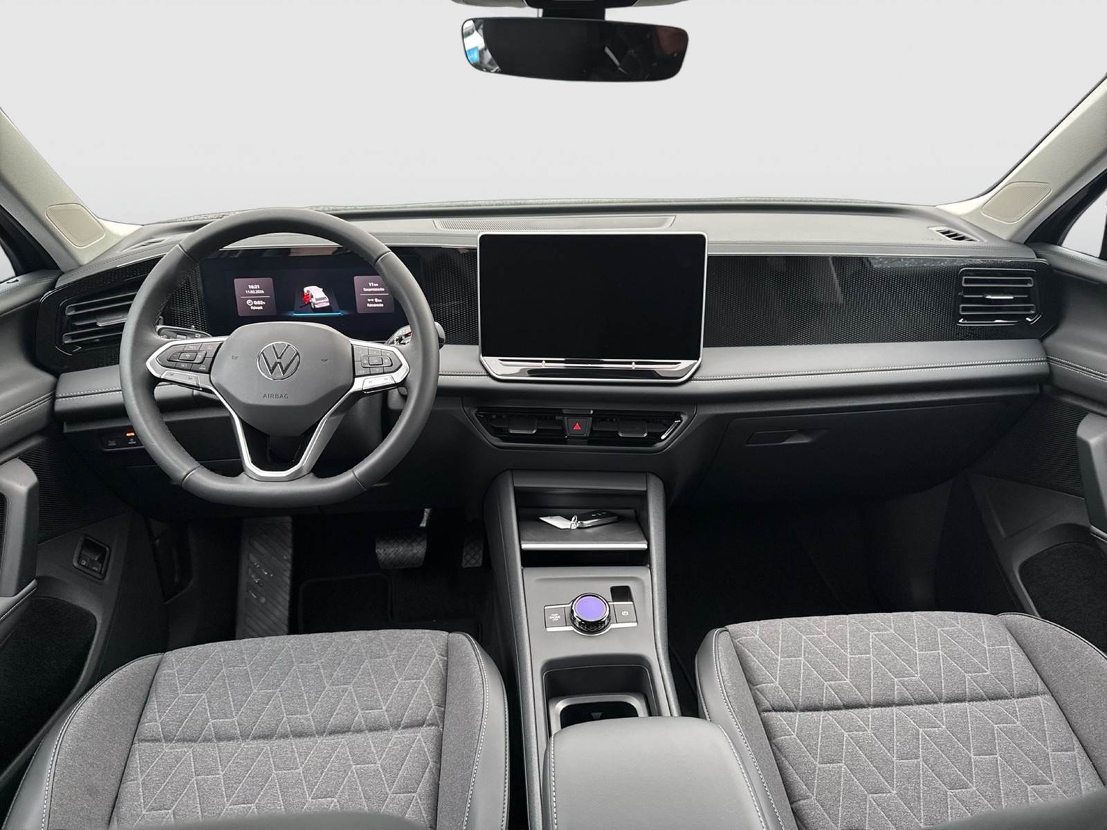 Volkswagen Tiguan 1.5 HYBRID LIFE CAM ACC LM18 CARPLAY