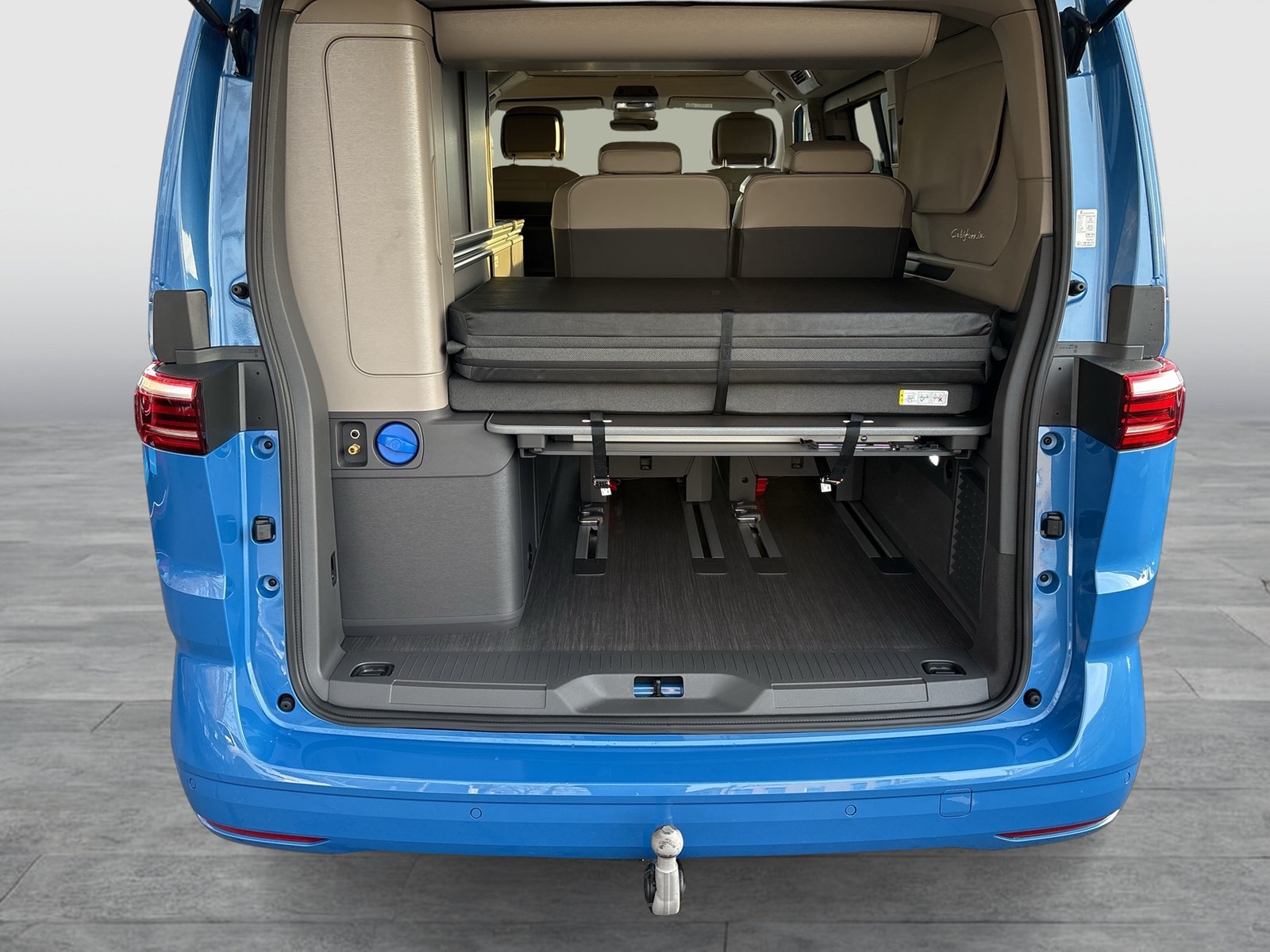 Volkswagen T7 California HYBRID OCEAN 4X4 KÜCHE STANDHZ AHK