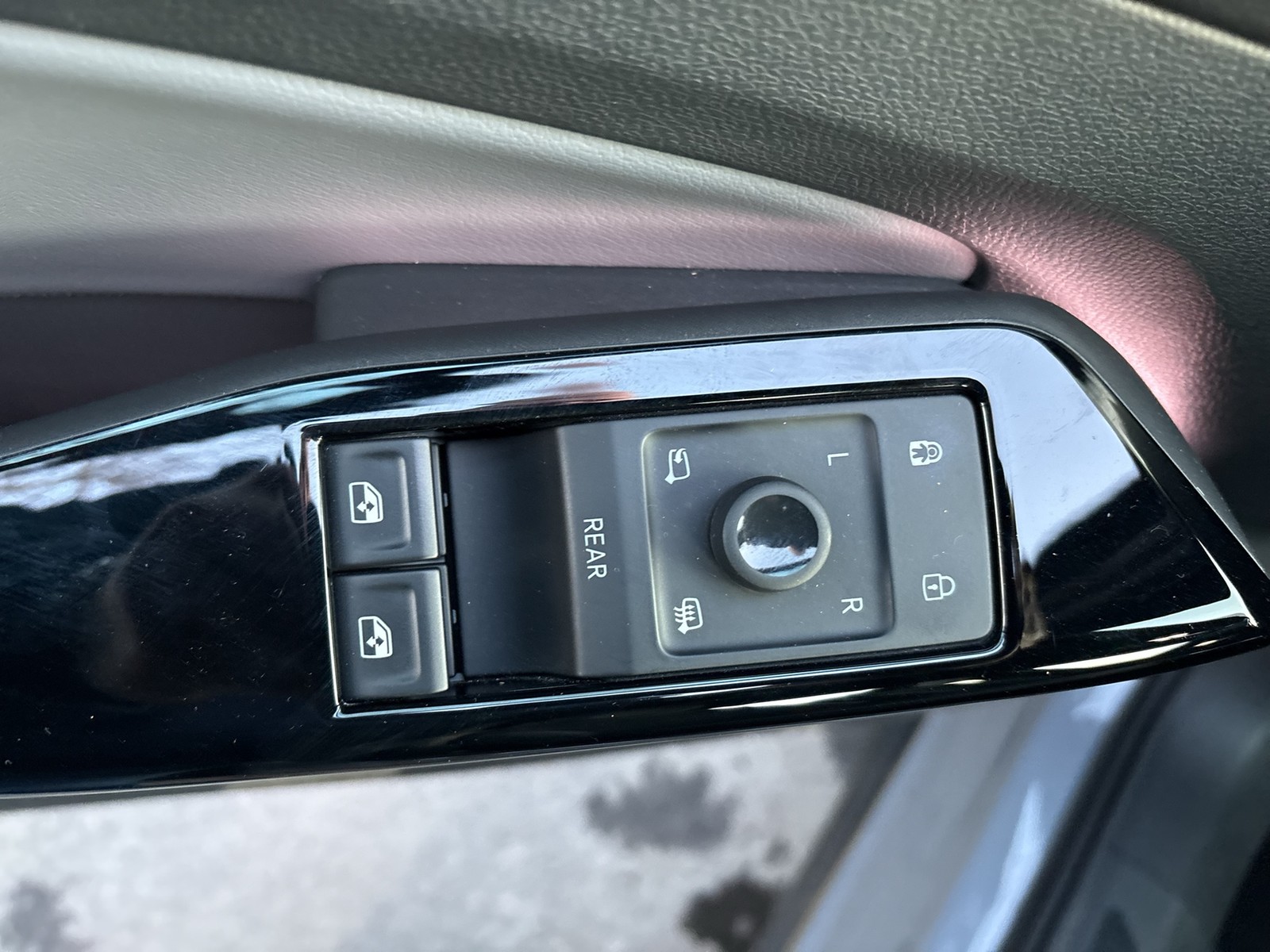 Volkswagen ID.4 Pure Performance ACC NAVI CARPLAY SITZHEIZ.