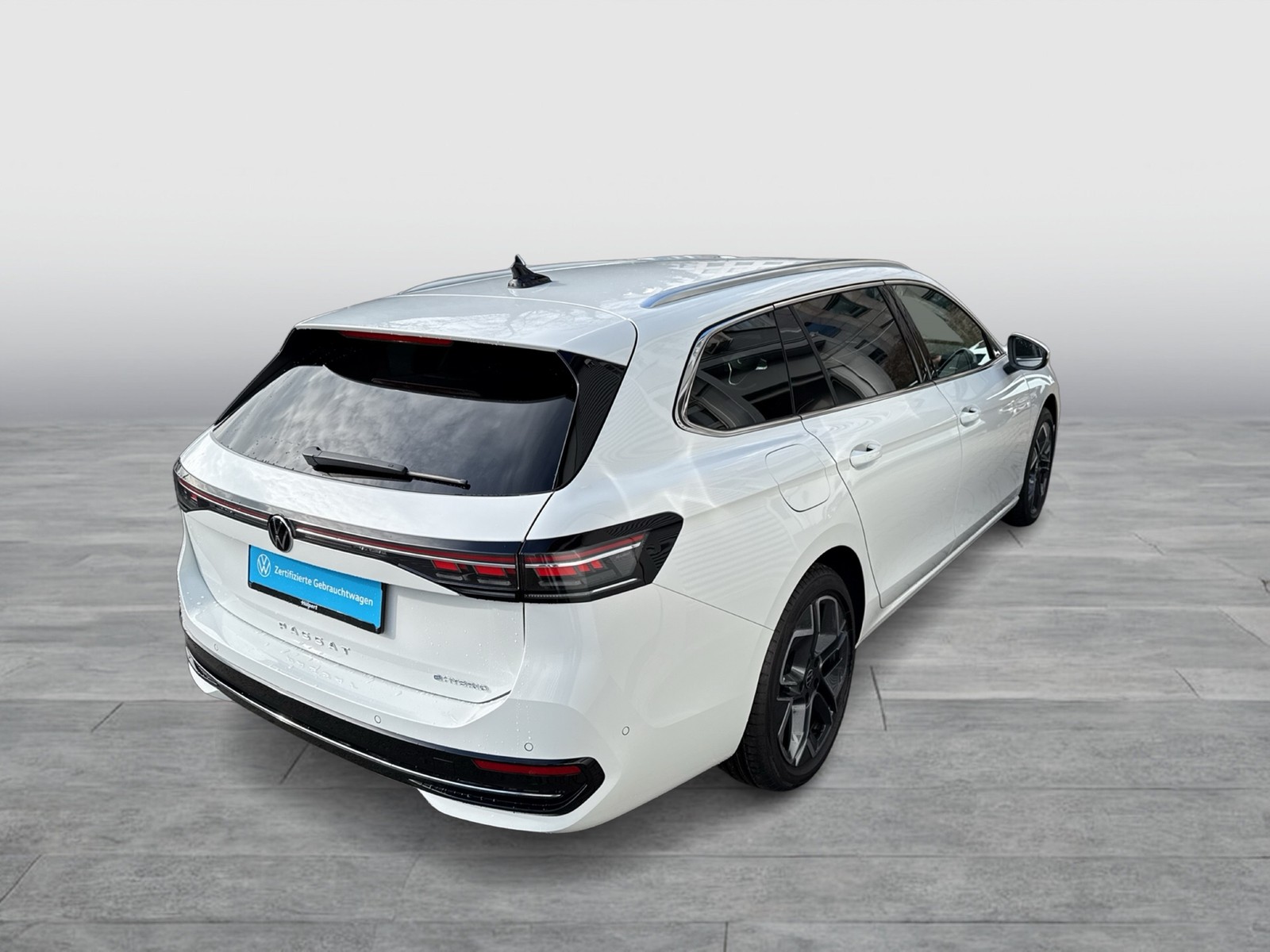 Volkswagen Passat Variant 1.5 HYBRID ELEGANCE NEUES MODELL CAM