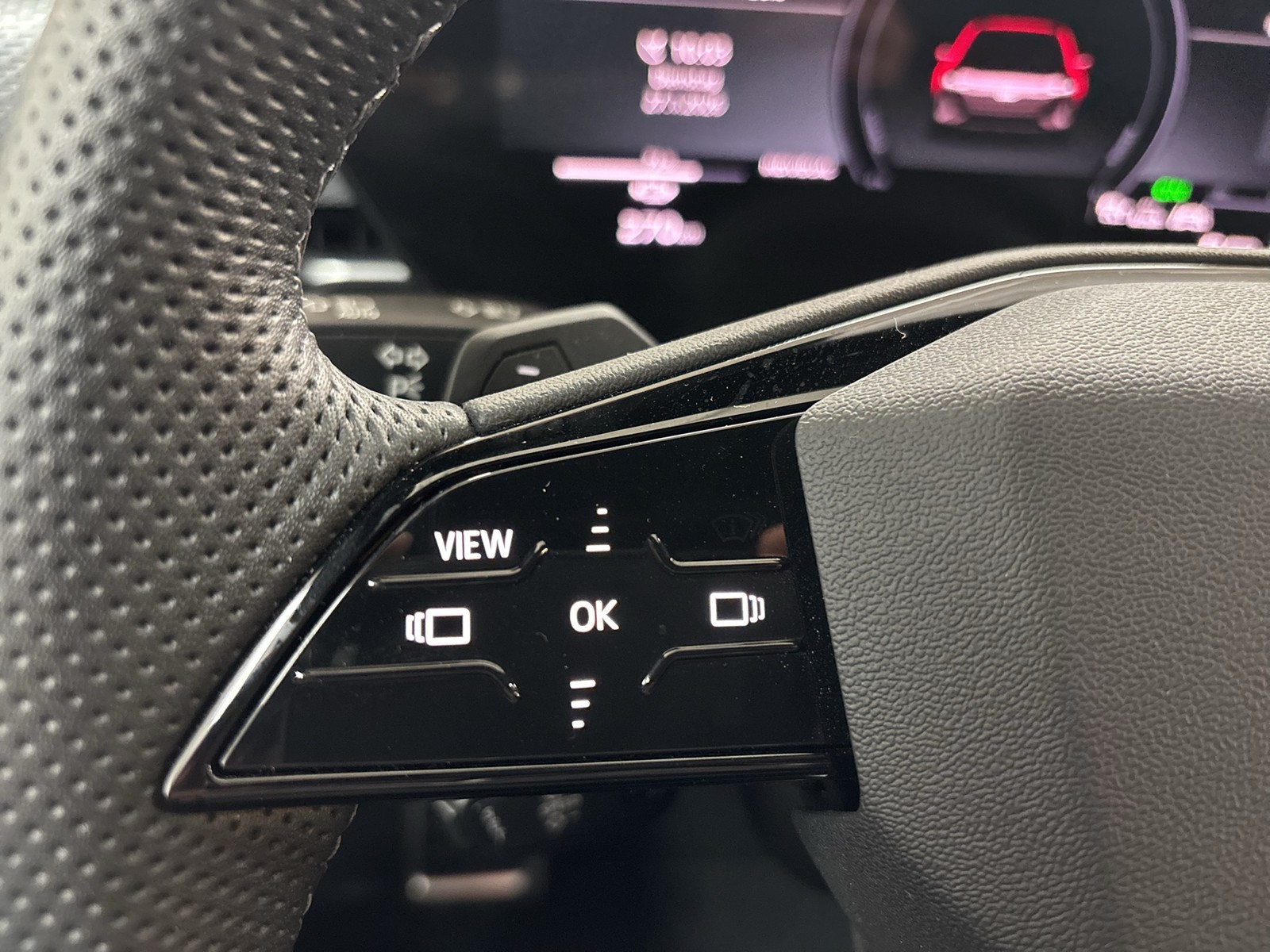 Audi A6 e-tron Avant S LINE WÄRMEPUMPE AHK 360°CAM