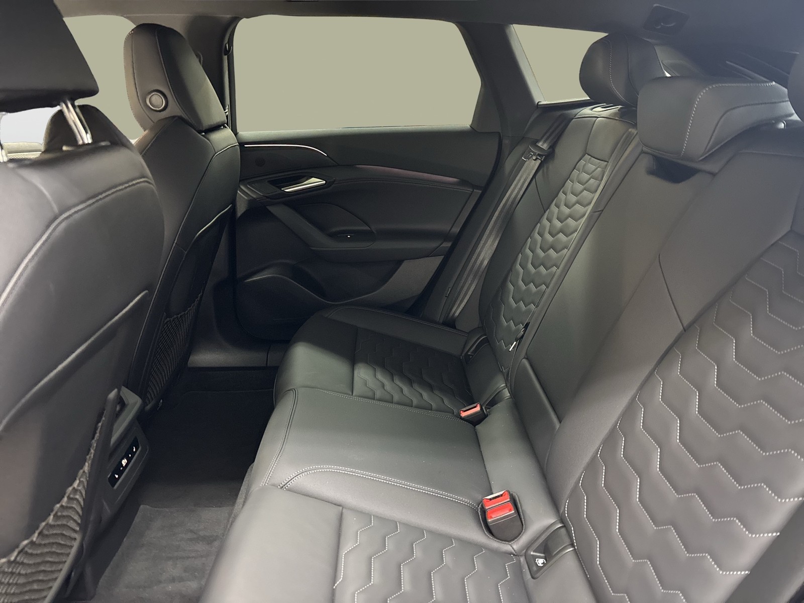 Audi A6 e-tron Avant S LINE WÄRMEPUMPE AHK 360°CAM