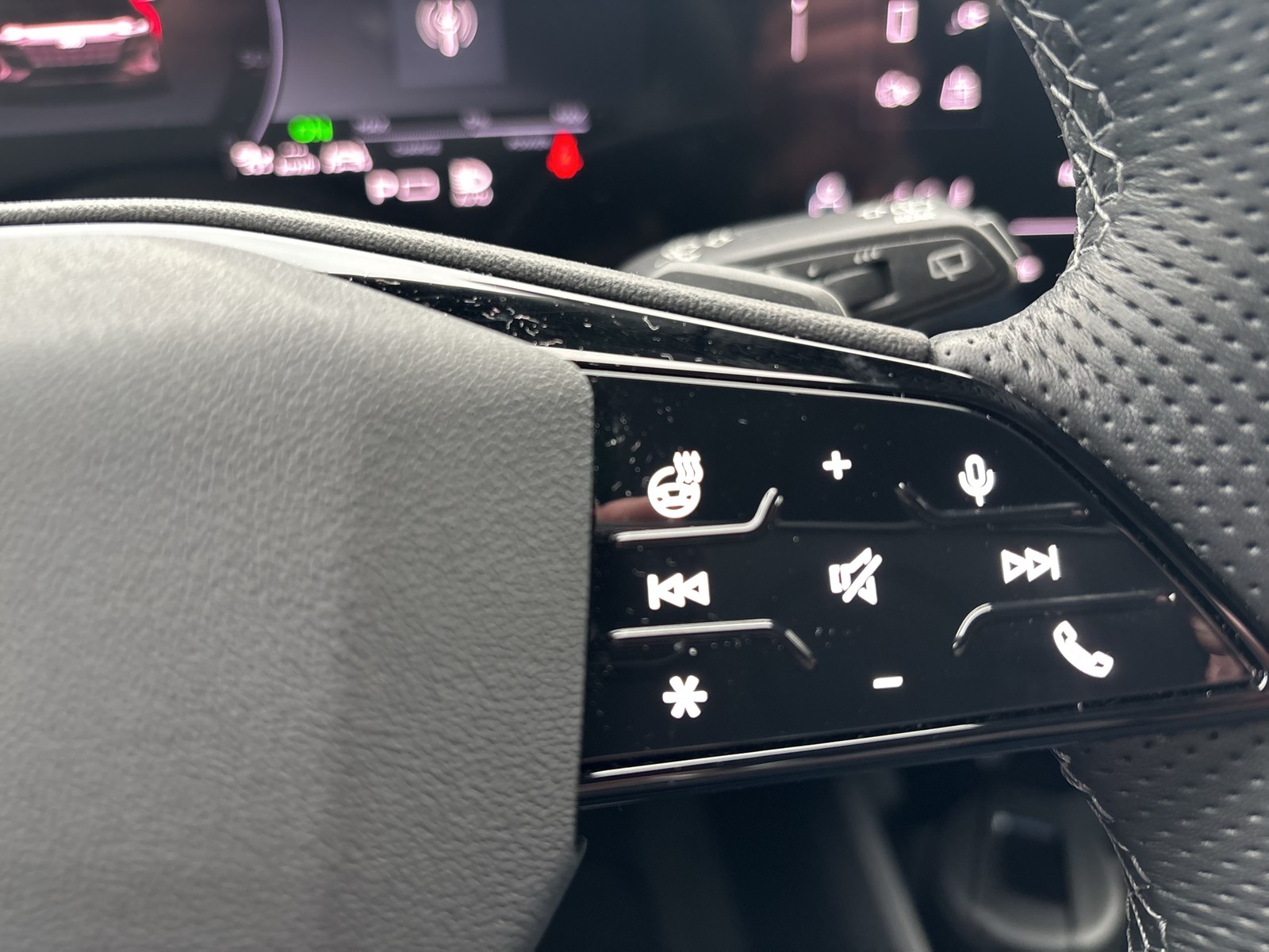 Audi A6 e-tron Avant S LINE WÄRMEPUMPE AHK 360°CAM