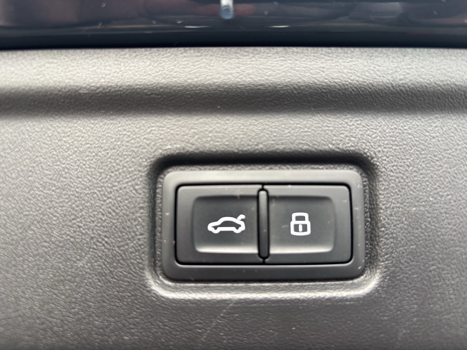 Audi A6 e-tron Avant S LINE WÄRMEPUMPE AHK 360°CAM