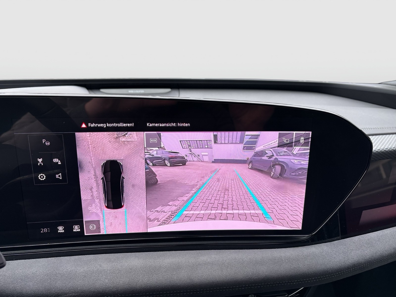 Audi A6 e-tron Avant performance S LINE PANO B&O 21"