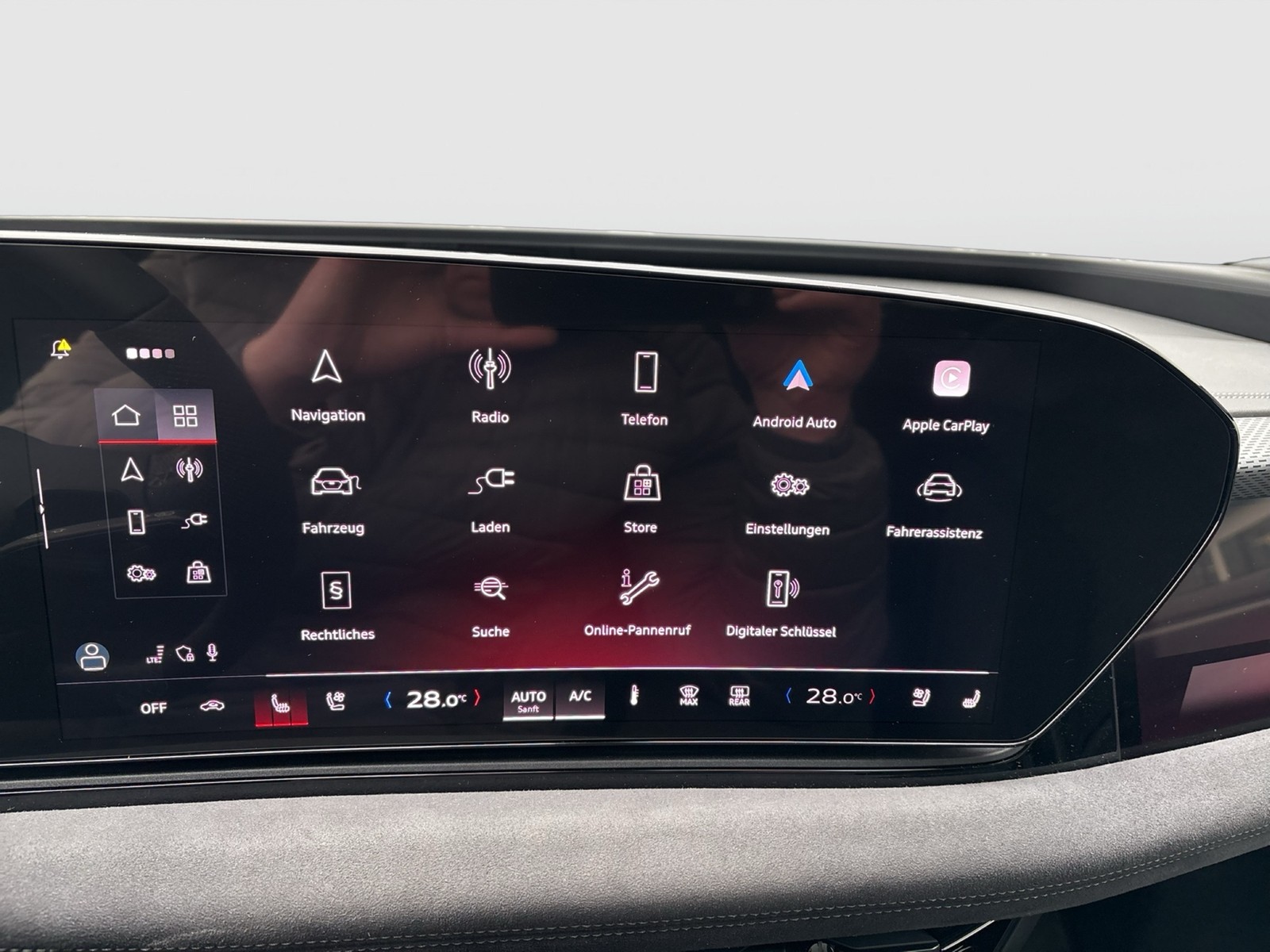 Audi A6 e-tron Avant performance S LINE PANO B&O 21"