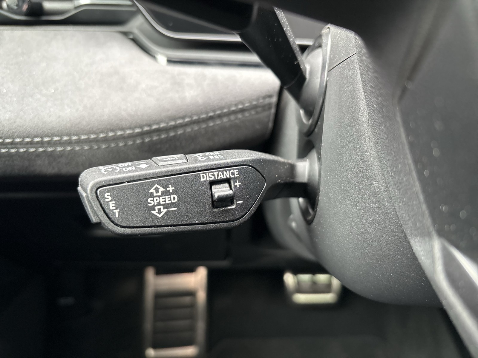 Audi A6 e-tron Avant performance S LINE PANO B&O 21"