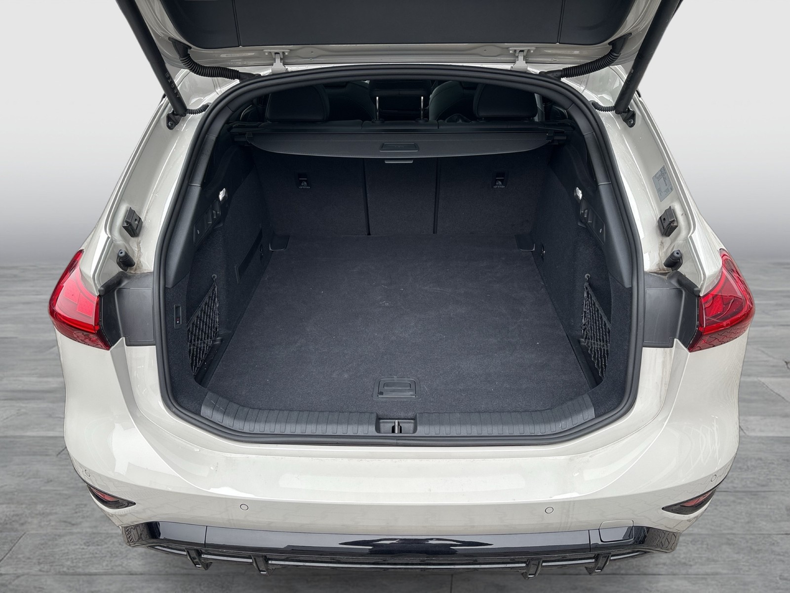 Audi A6 e-tron Avant performance S LINE PANO B&O 21"