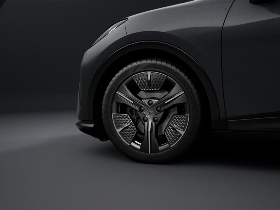 Cupra Raval PLUS NAVI CAM KEYLESS LED LM18