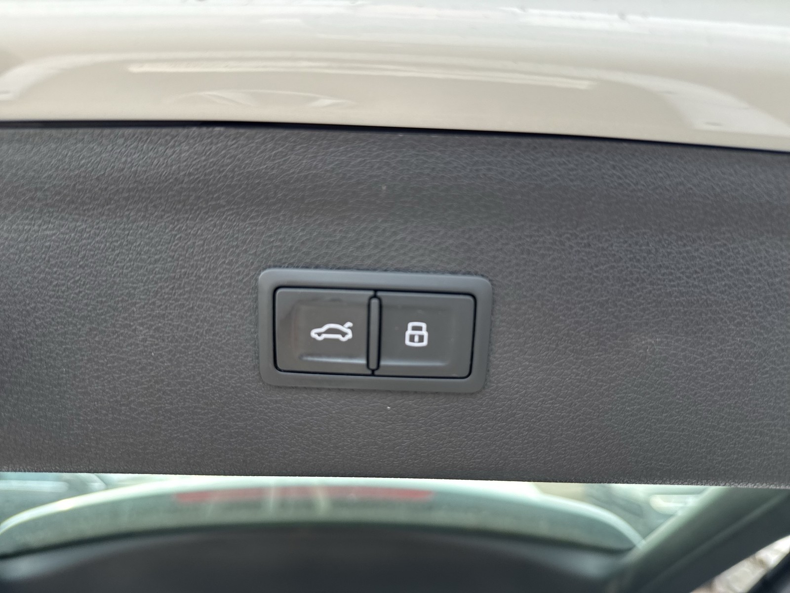 Audi Q3 Qu. S LINE AHK 360°CAM ALU18 eKLAPPE NAVI