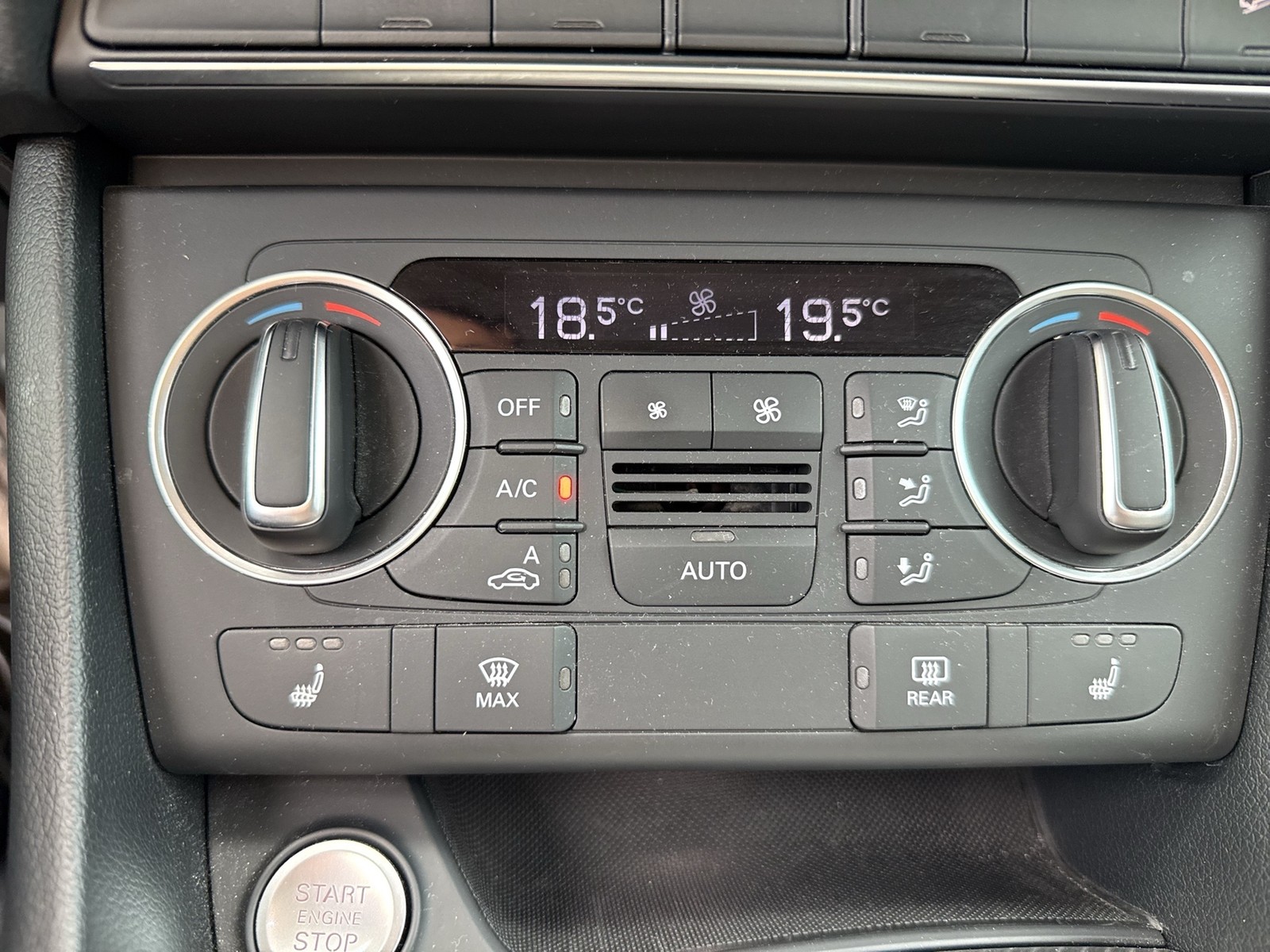 Audi Q3 Qu. S LINE AHK 360°CAM ALU18 eKLAPPE NAVI
