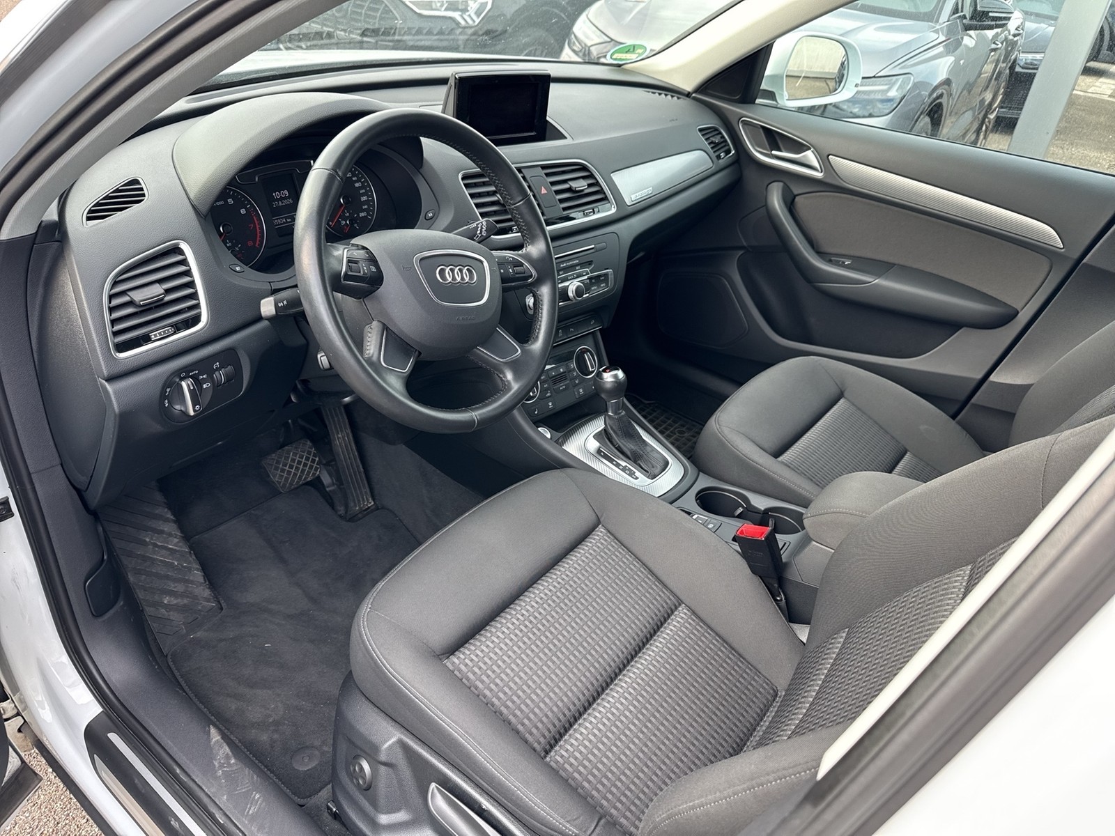 Audi Q3 Qu. S LINE AHK 360°CAM ALU18 eKLAPPE NAVI