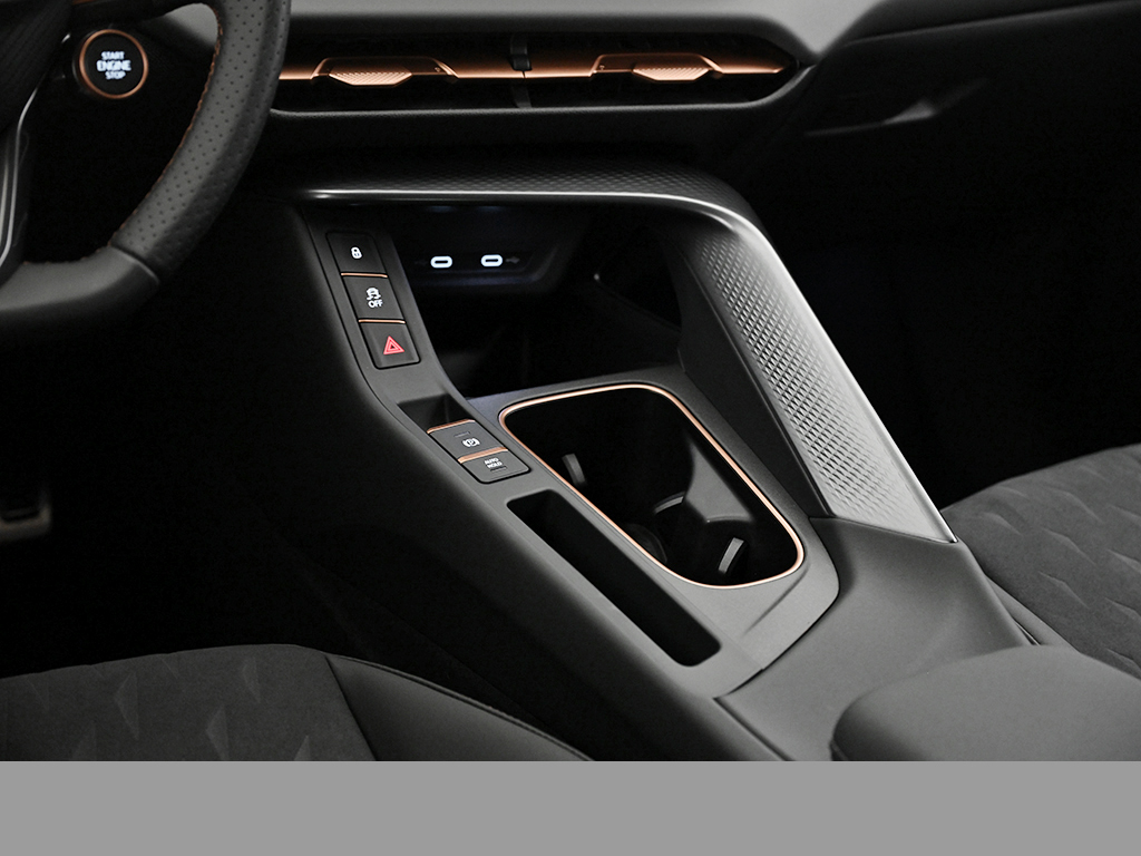 Cupra Terramar eHYBRID VZ SENNHEISER MATRIXLED eSITZE