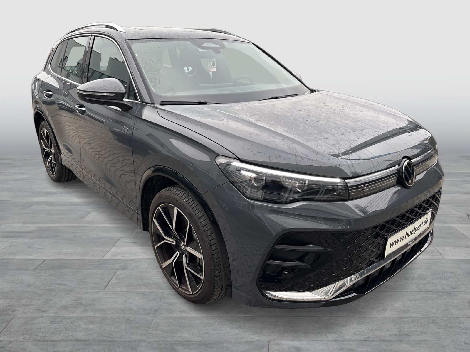 Volkswagen Tiguan 2.0 R-LINE PANO CAM ACC LM20 NAVI