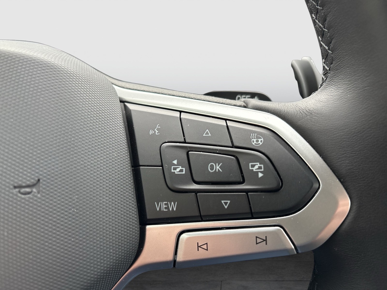 Volkswagen Passat Variant 1.5 HYBRID BUSINESS NEUES MODELL AHK