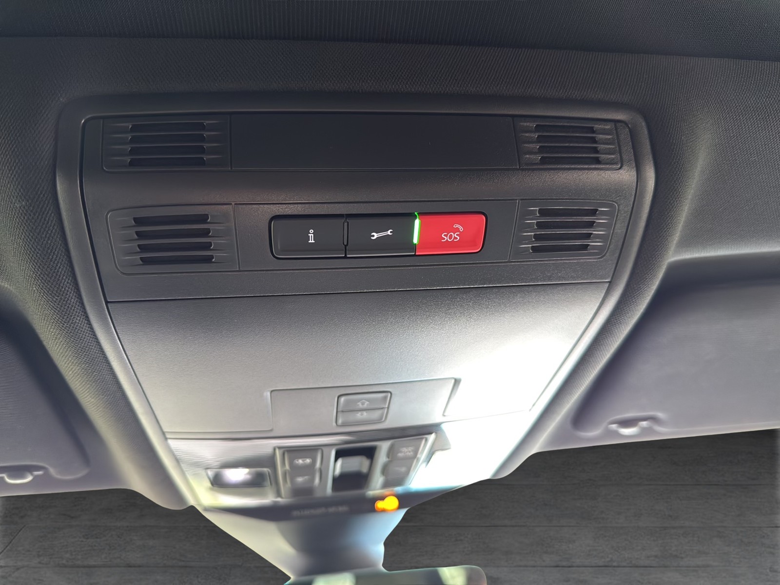 Volkswagen Arteon Shooting Brake 2.0 R-LINE PANO AHK LM20