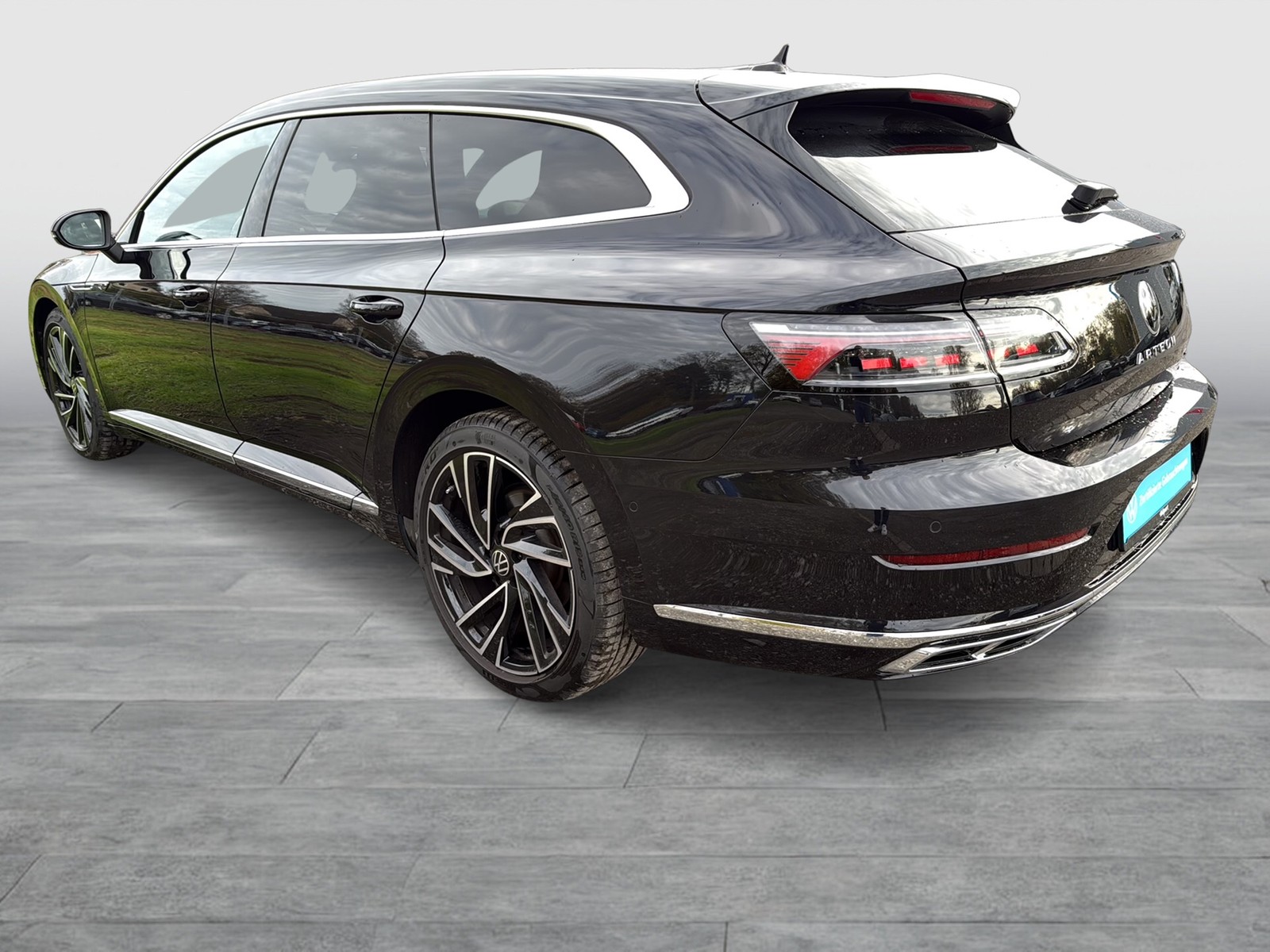 Volkswagen Arteon Shooting Brake 2.0 R-LINE PANO AHK LM20