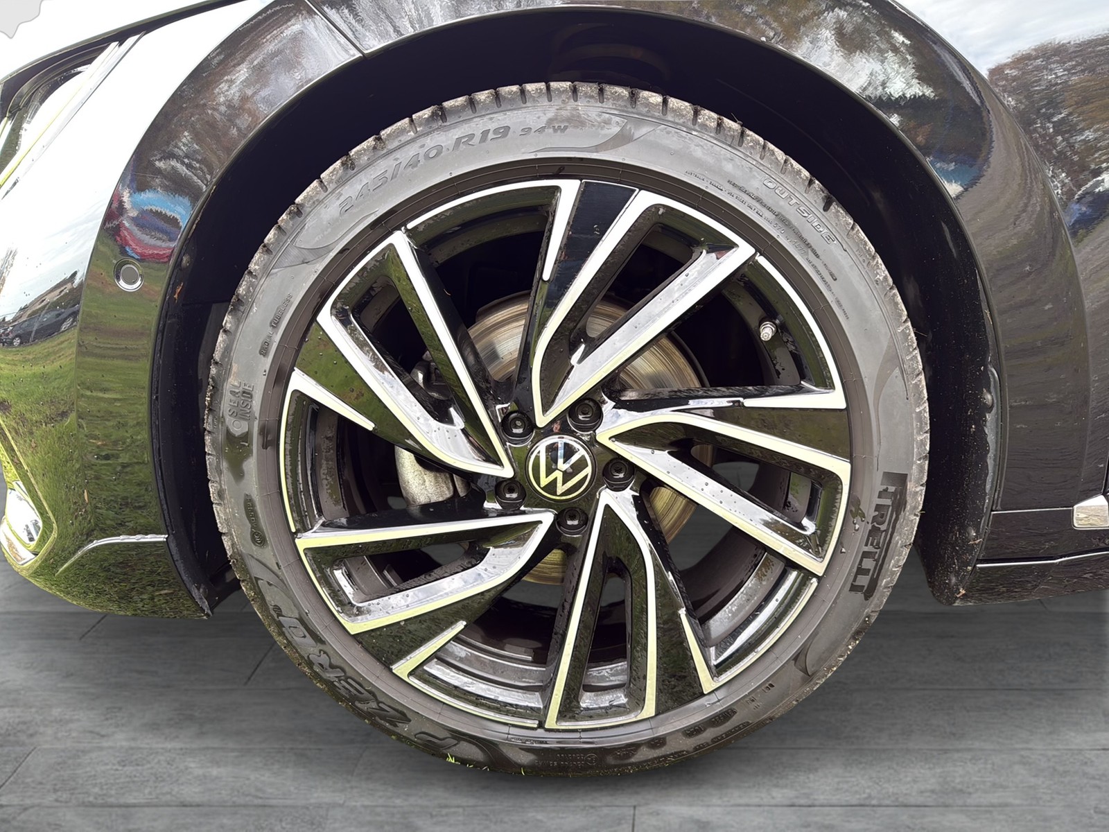 Volkswagen Arteon Shooting Brake 2.0 R-LINE PANO AHK LM20