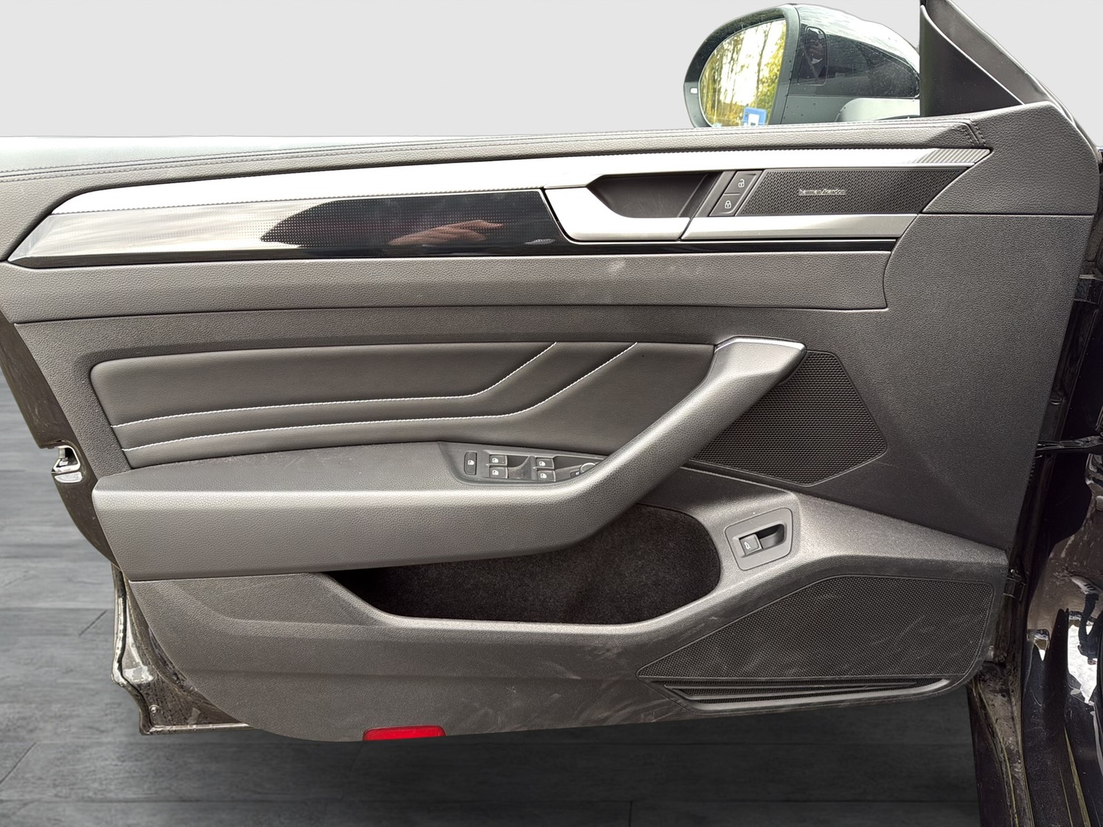 Volkswagen Arteon Shooting Brake 2.0 R-LINE PANO AHK LM20