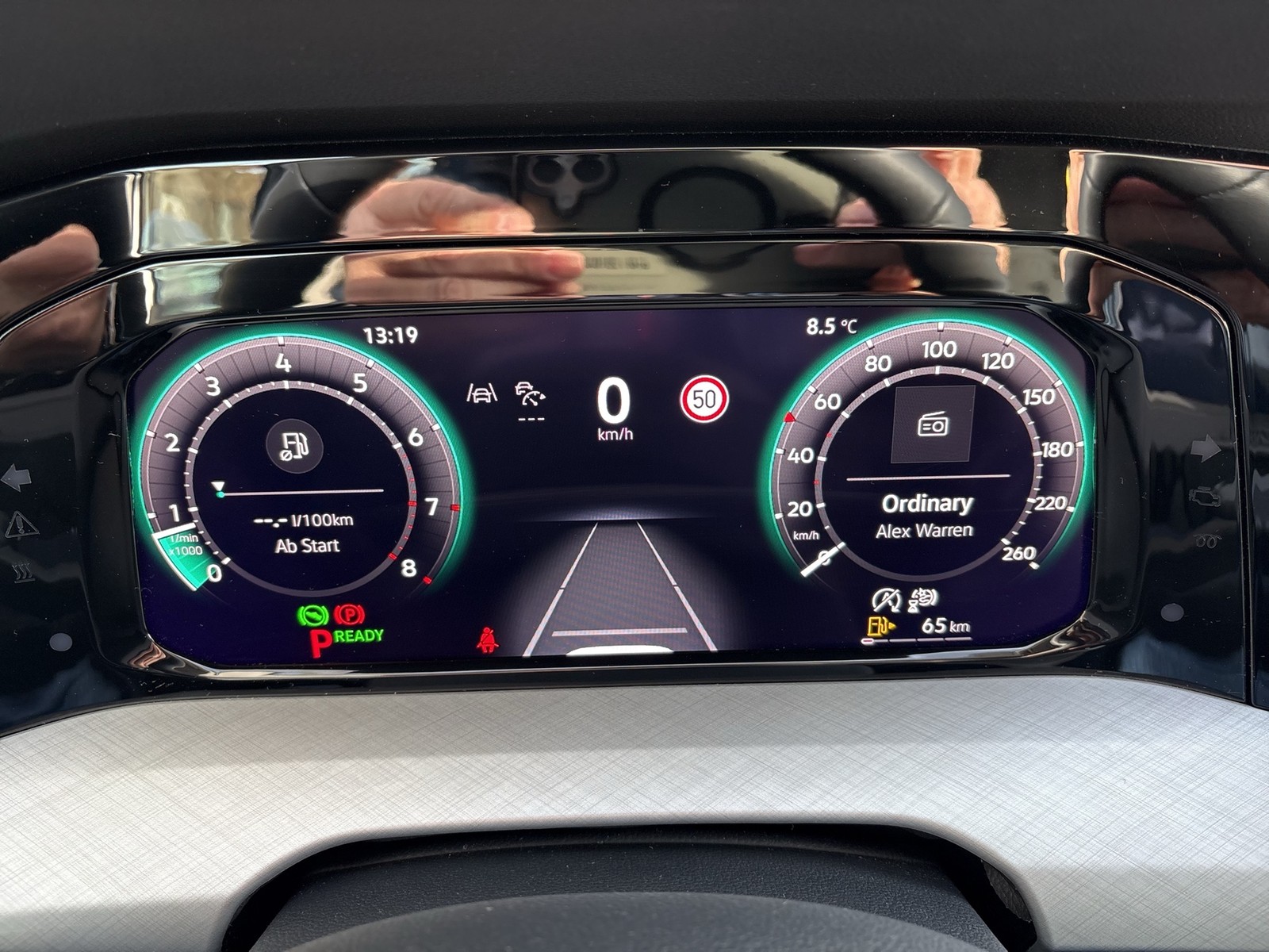 Volkswagen Golf VIII 1.5 eTSI LIFE FACELIFT ACC CARPLAY ALU