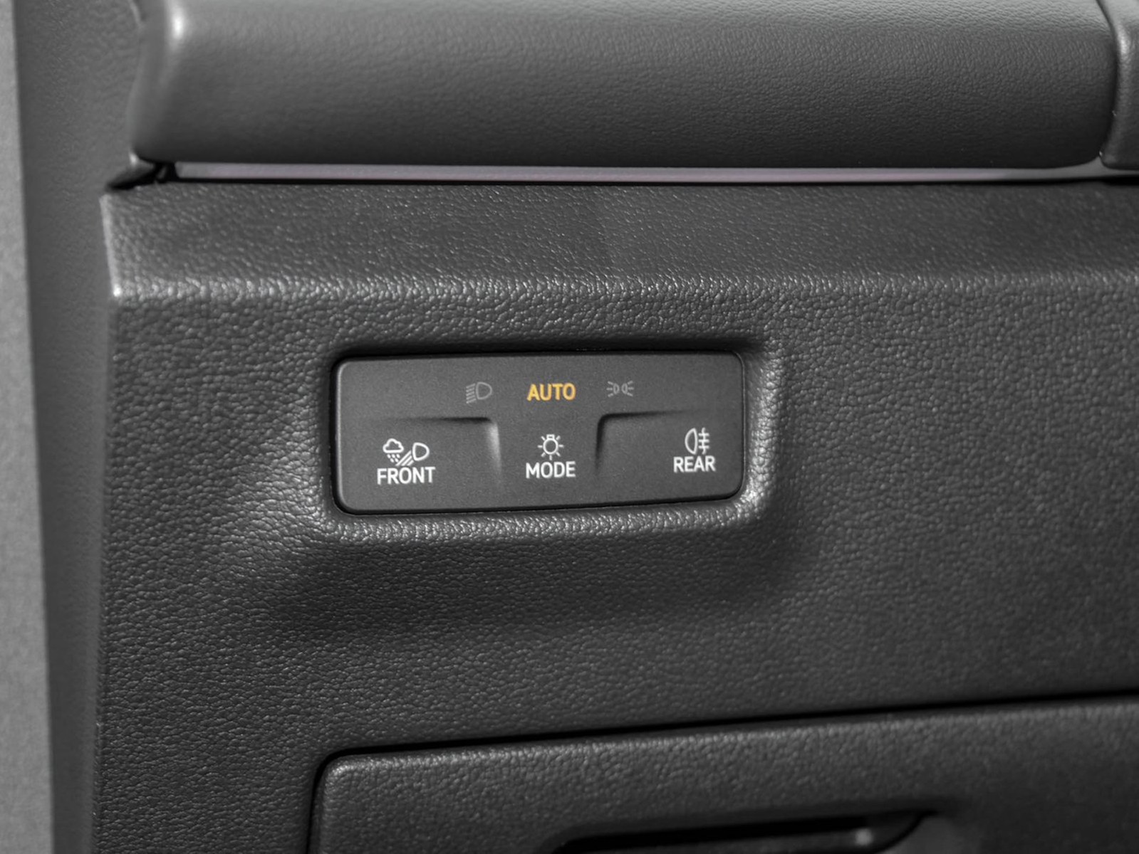 Volkswagen Tiguan 1.5 eTSI LIFE NEUESMODELL CAM ACC EKLAPPE