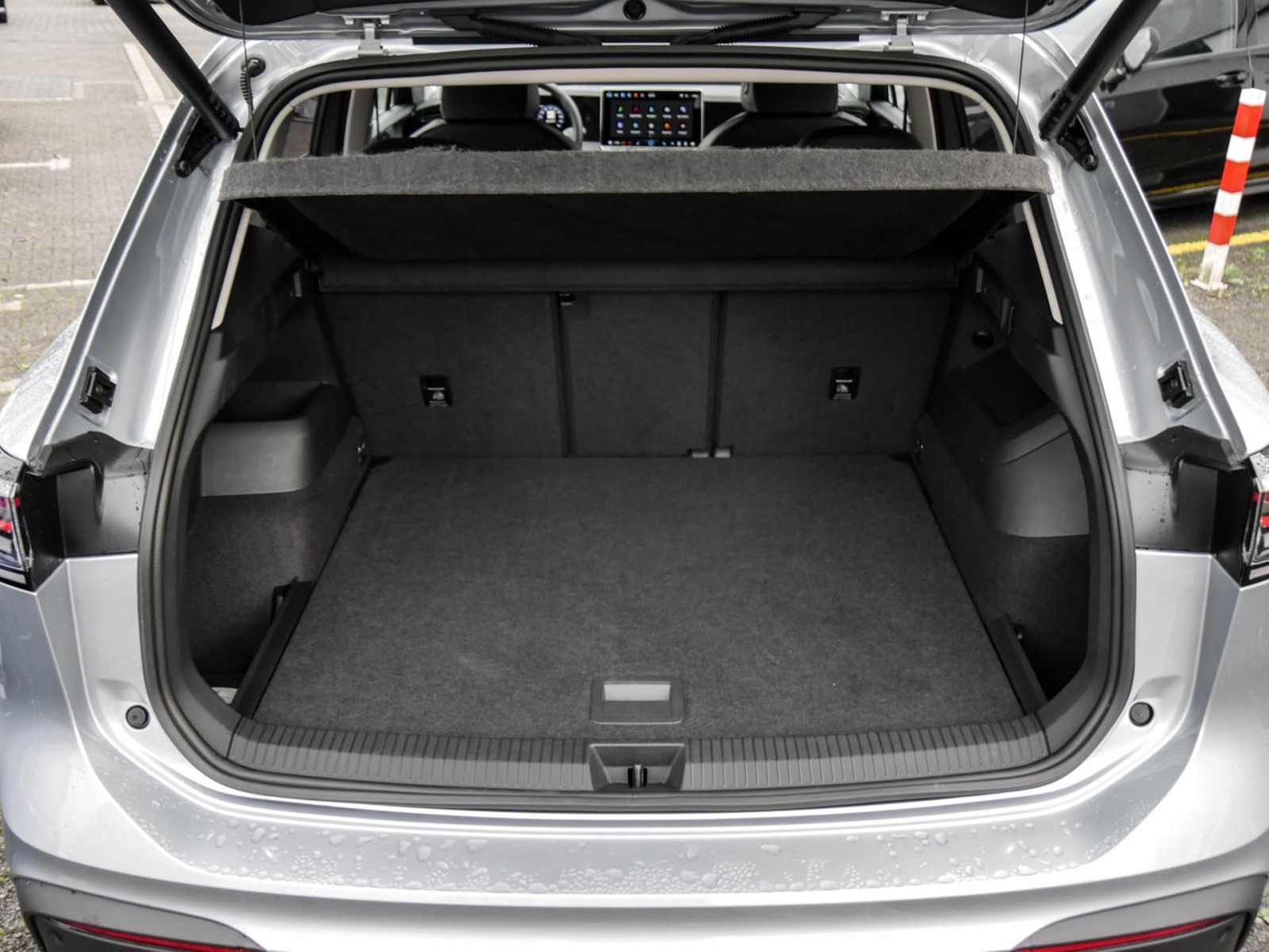 Volkswagen Tiguan 1.5 eTSI LIFE NEUESMODELL CAM ACC EKLAPPE