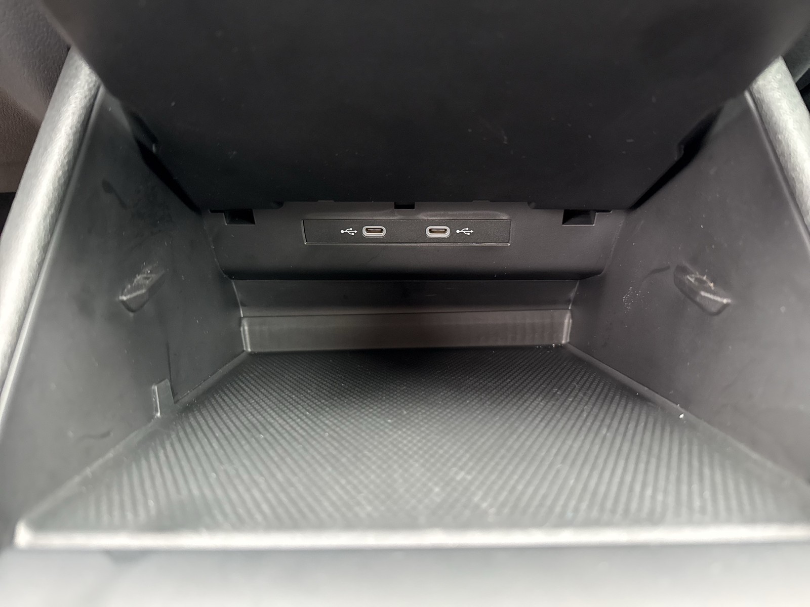 Volkswagen Tiguan 1.5 eTSI LIFE NEUESMODELL CAM ACC EKLAPPE