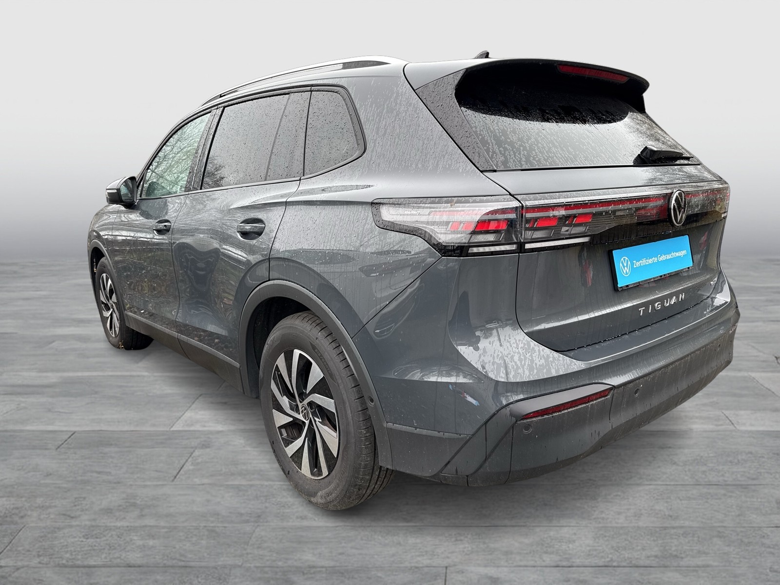 Volkswagen Tiguan 1.5 eTSI LIFE NEUESMODELL CAM ACC EKLAPPE